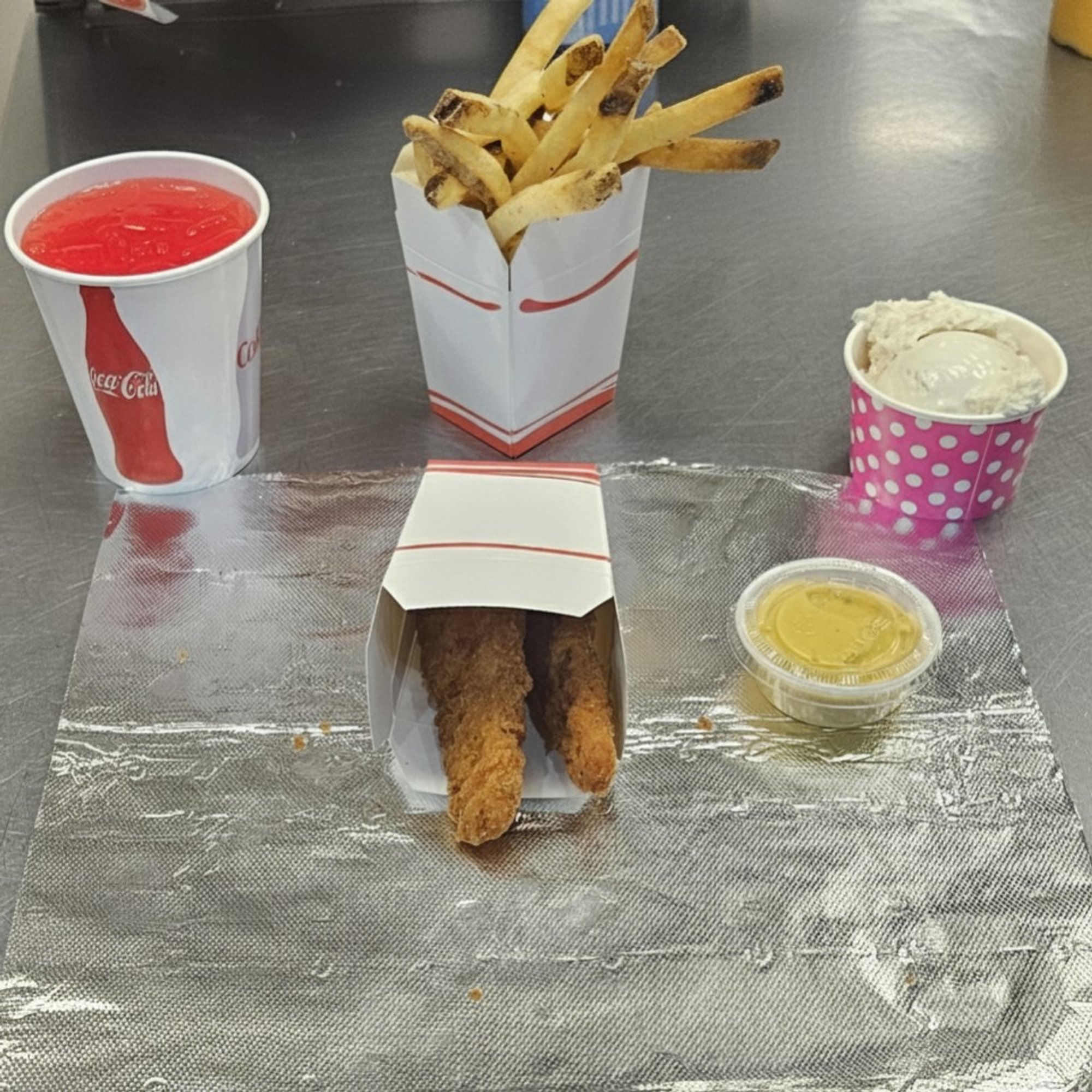 Kids Chicken Tenders (2pc)