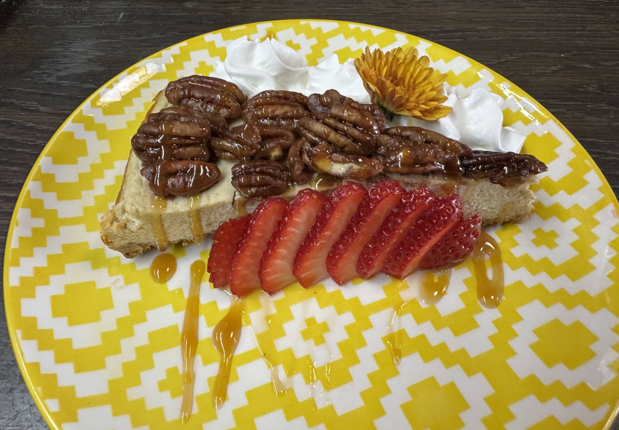 Caramelized Pecan Banana Cake