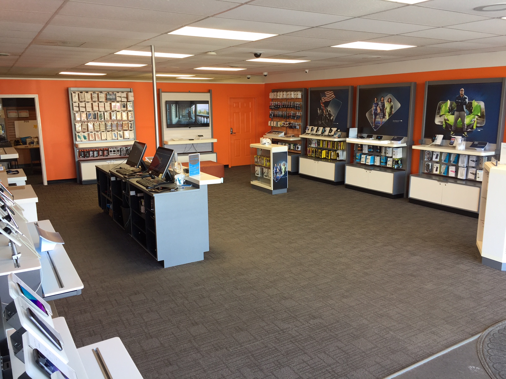 AT&T Store Photo