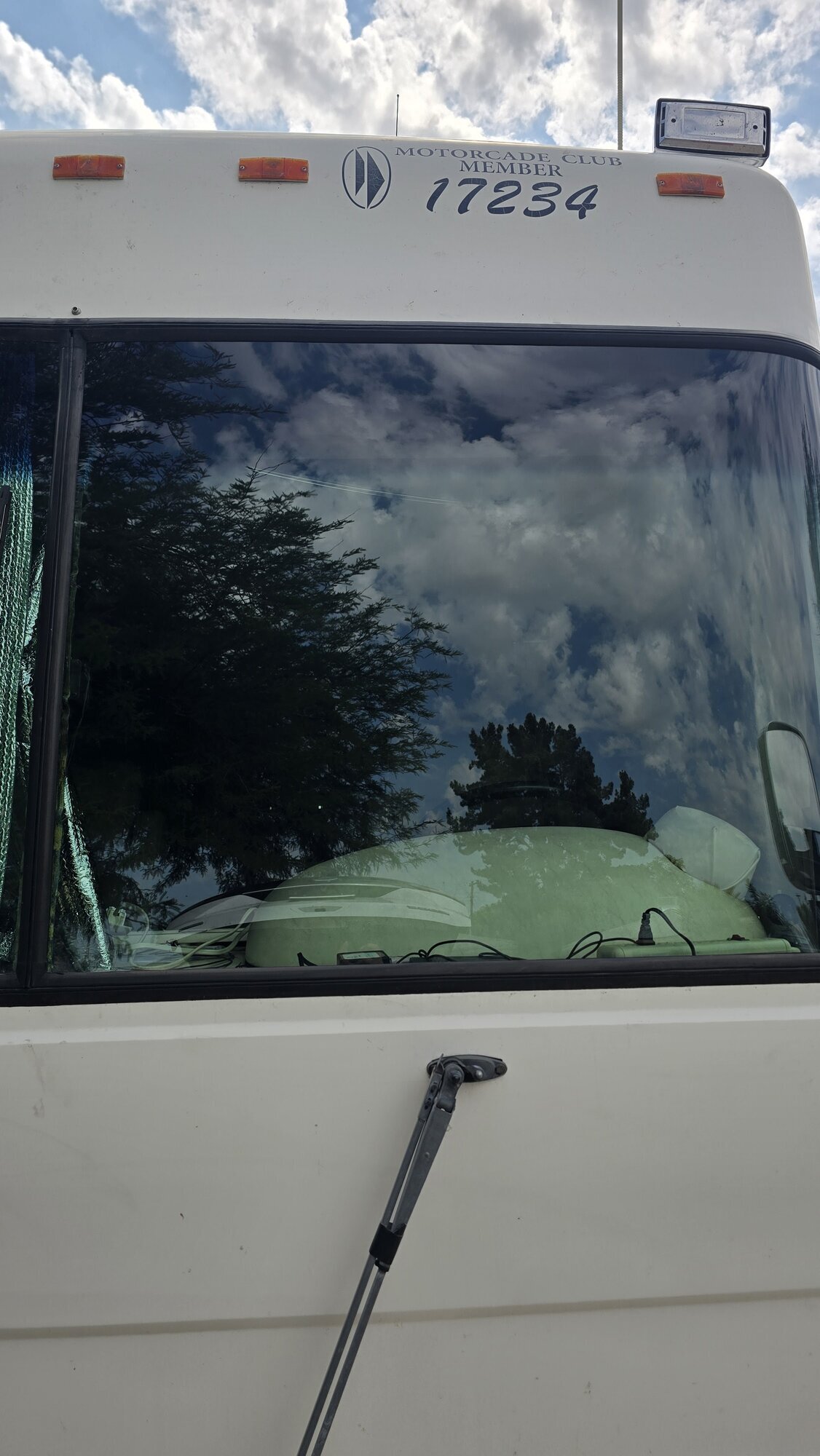 Precision RV Glass LLC Image