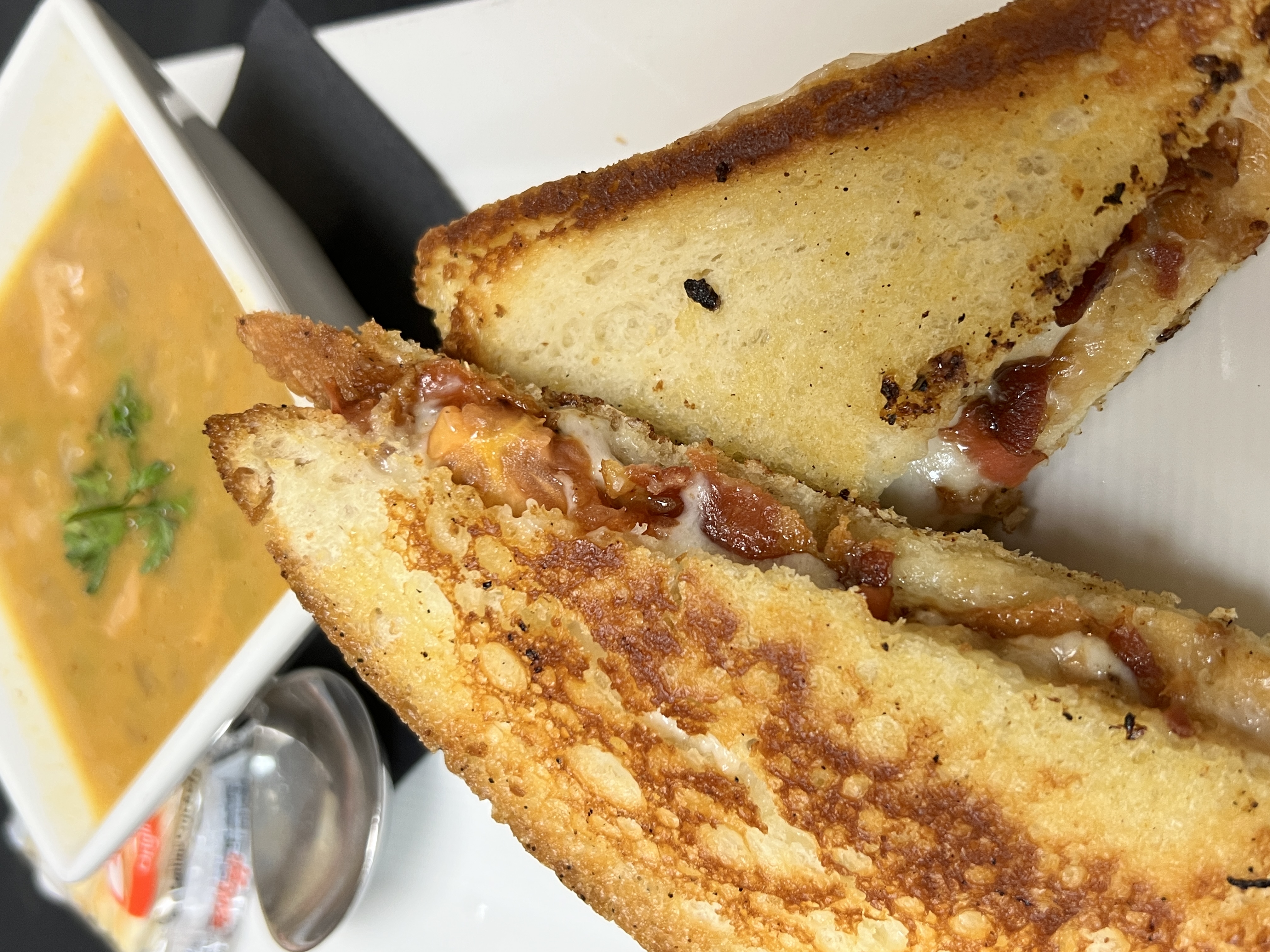 Soup & Deluxe Grilled Cheese