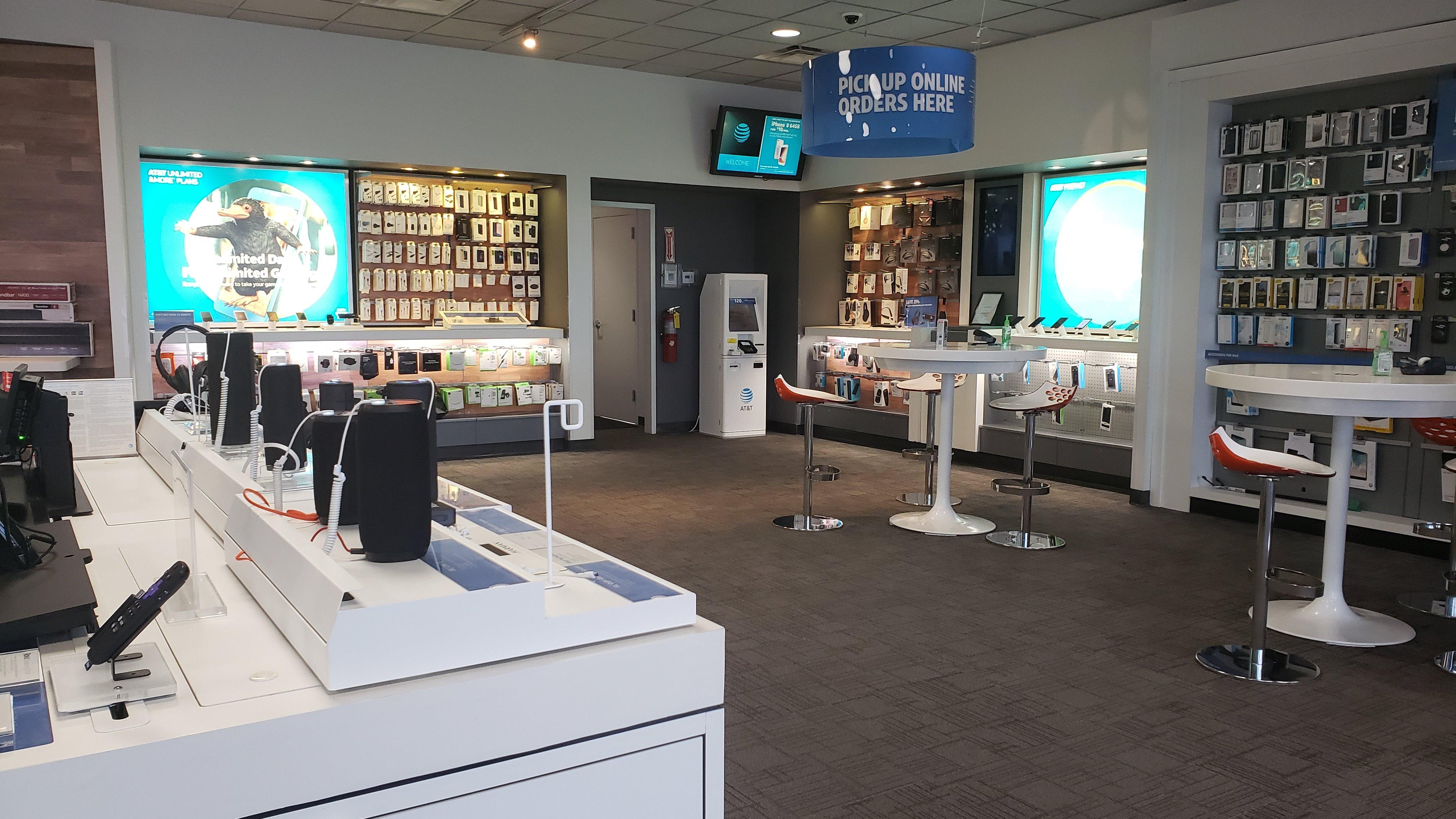 AT&T Store Photo