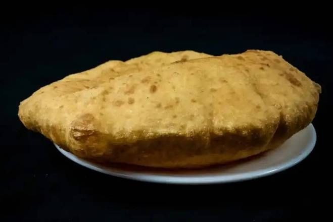 Aloo Bhatura
