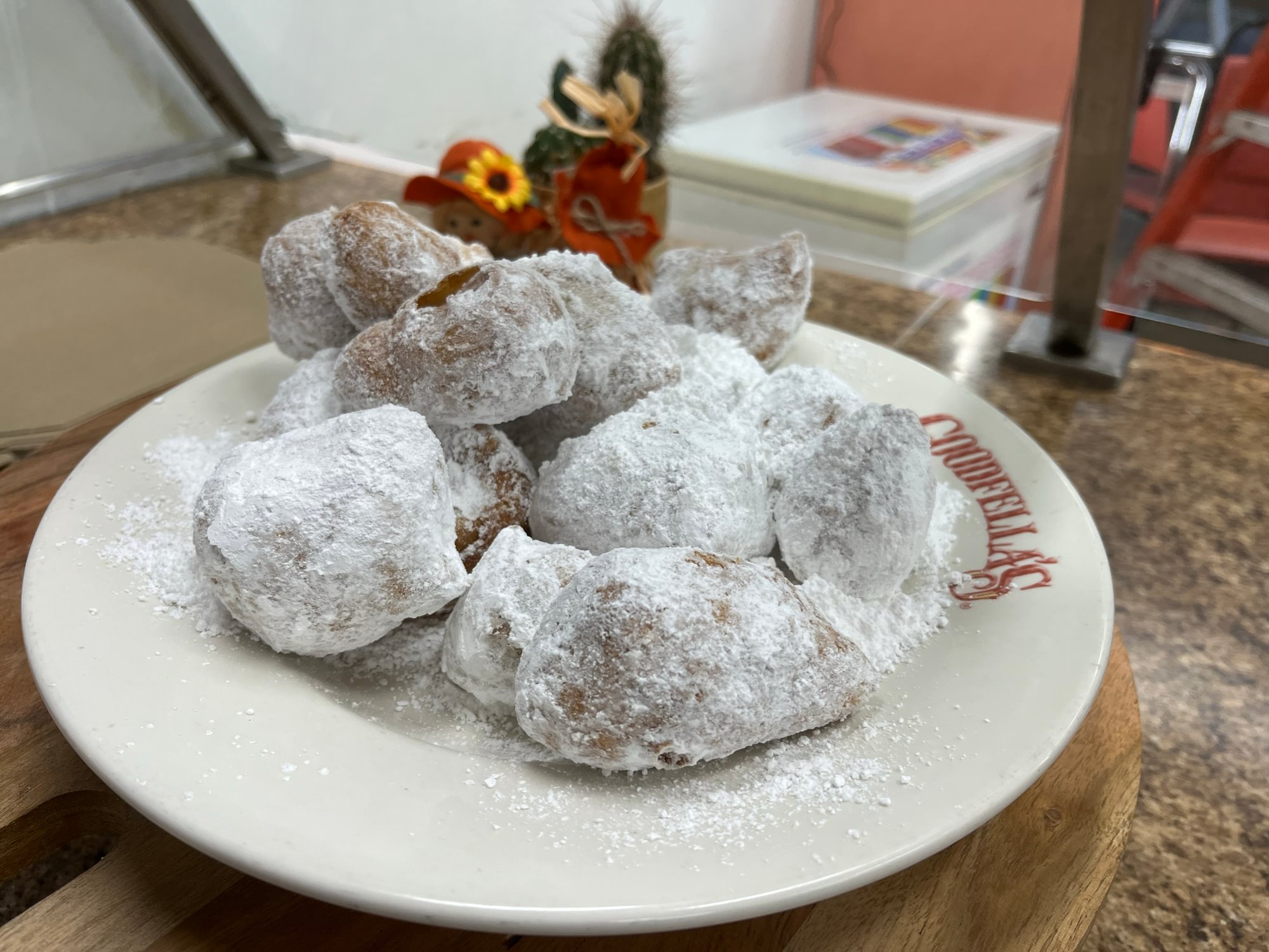 Zeppoli