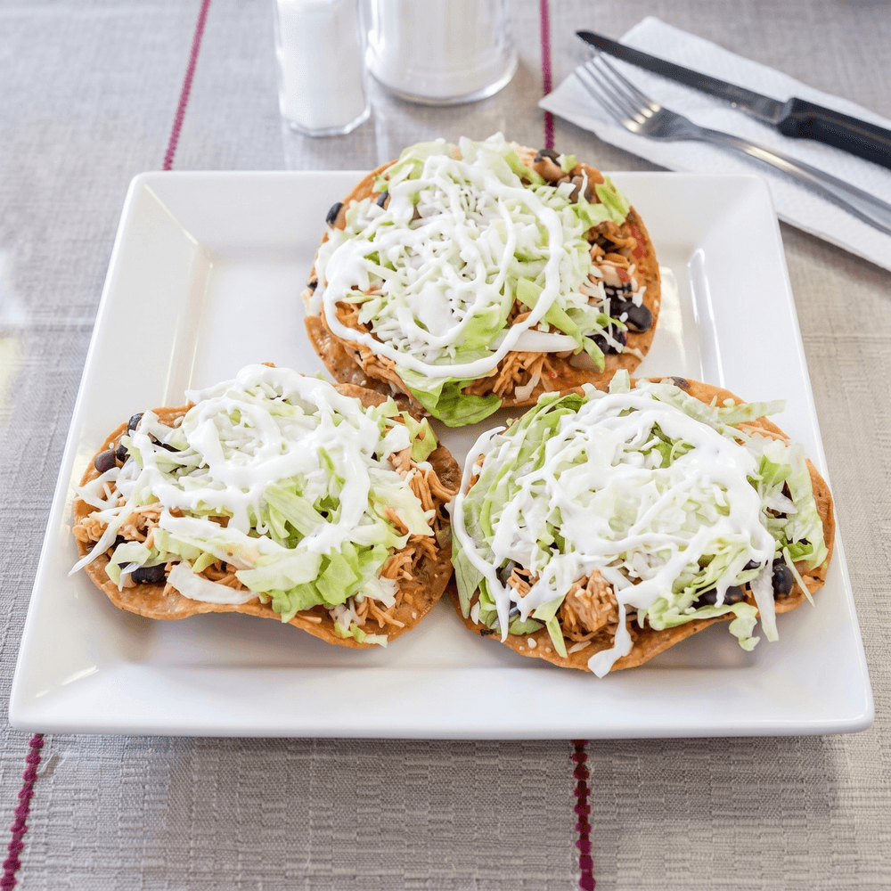 16. Tostadas al Gusto