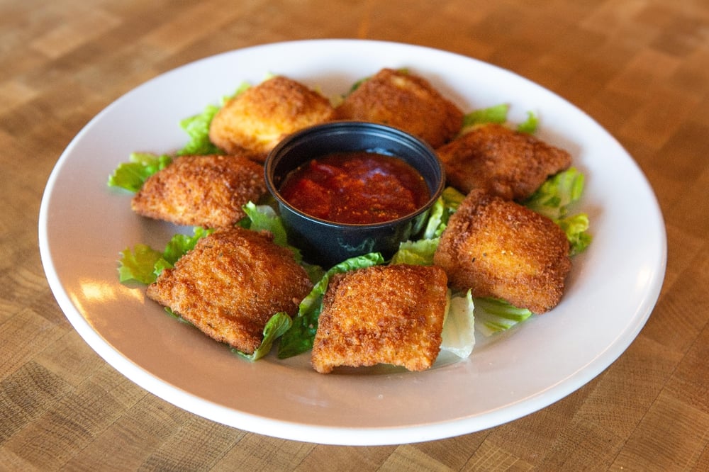 Fried Ravioli (8 Pieces)