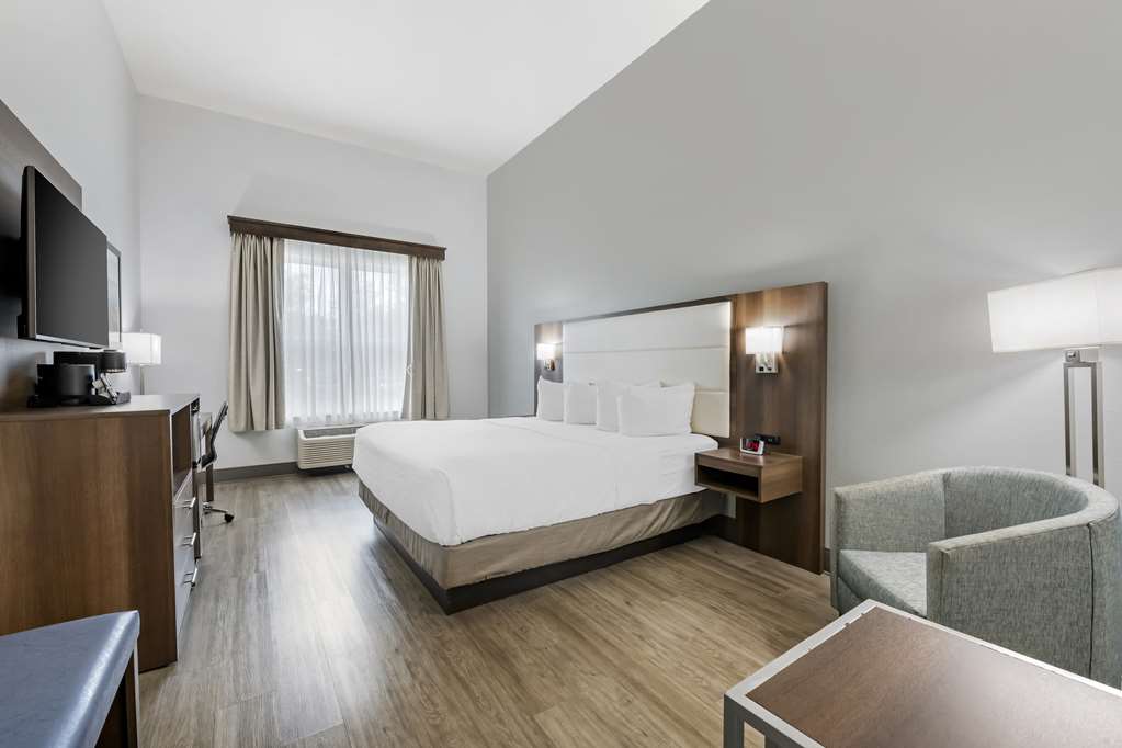 Best Western Plus First Coast Inn & Suites Image