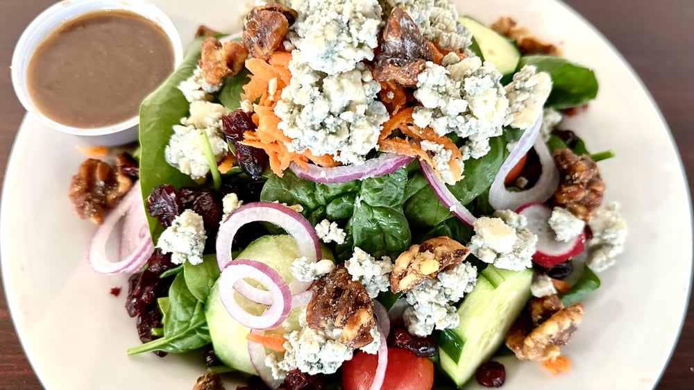 SPINACH GORGONZOLA SALAD