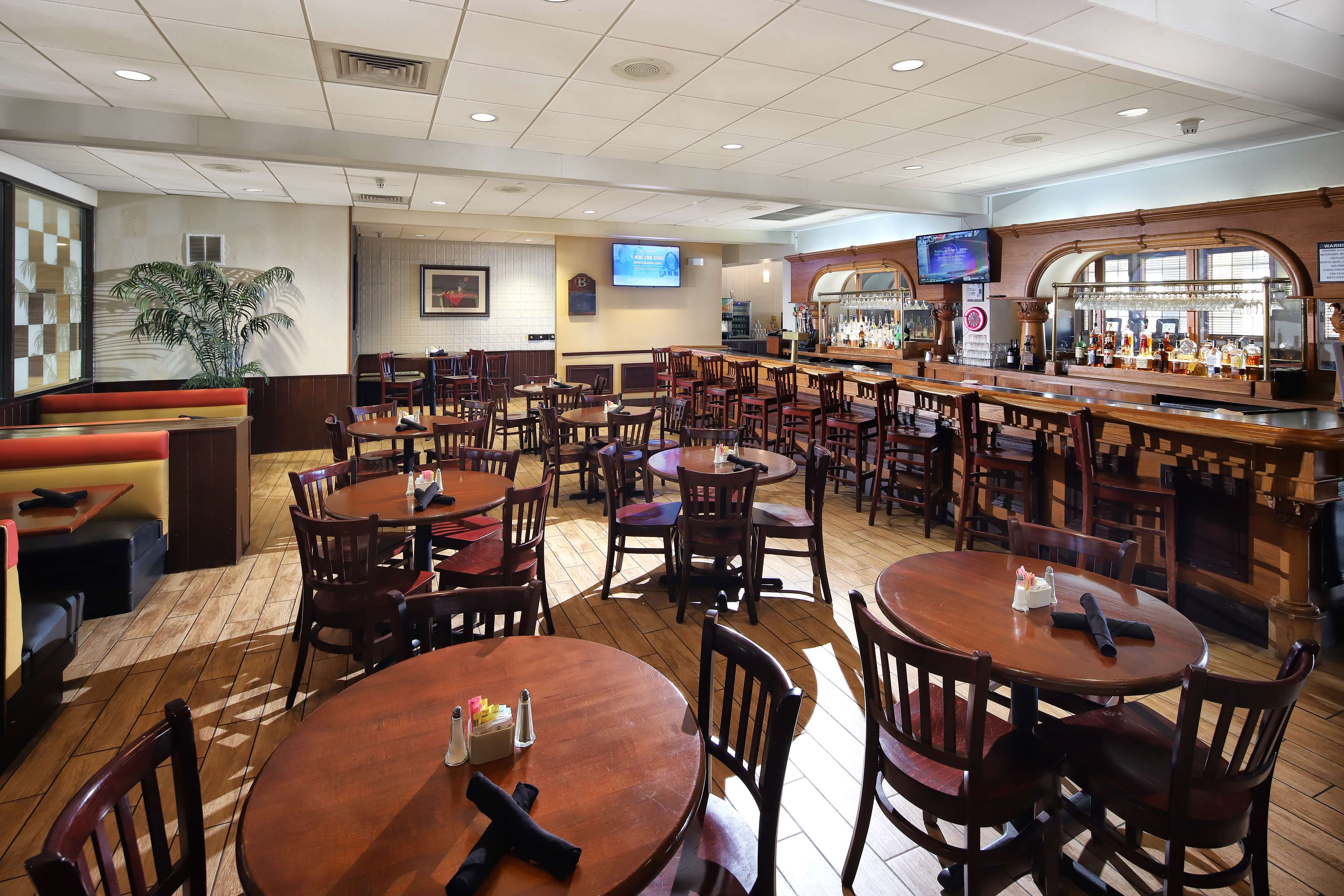 Best Western Tucson Int'l Airport Hotel & Suites Photo