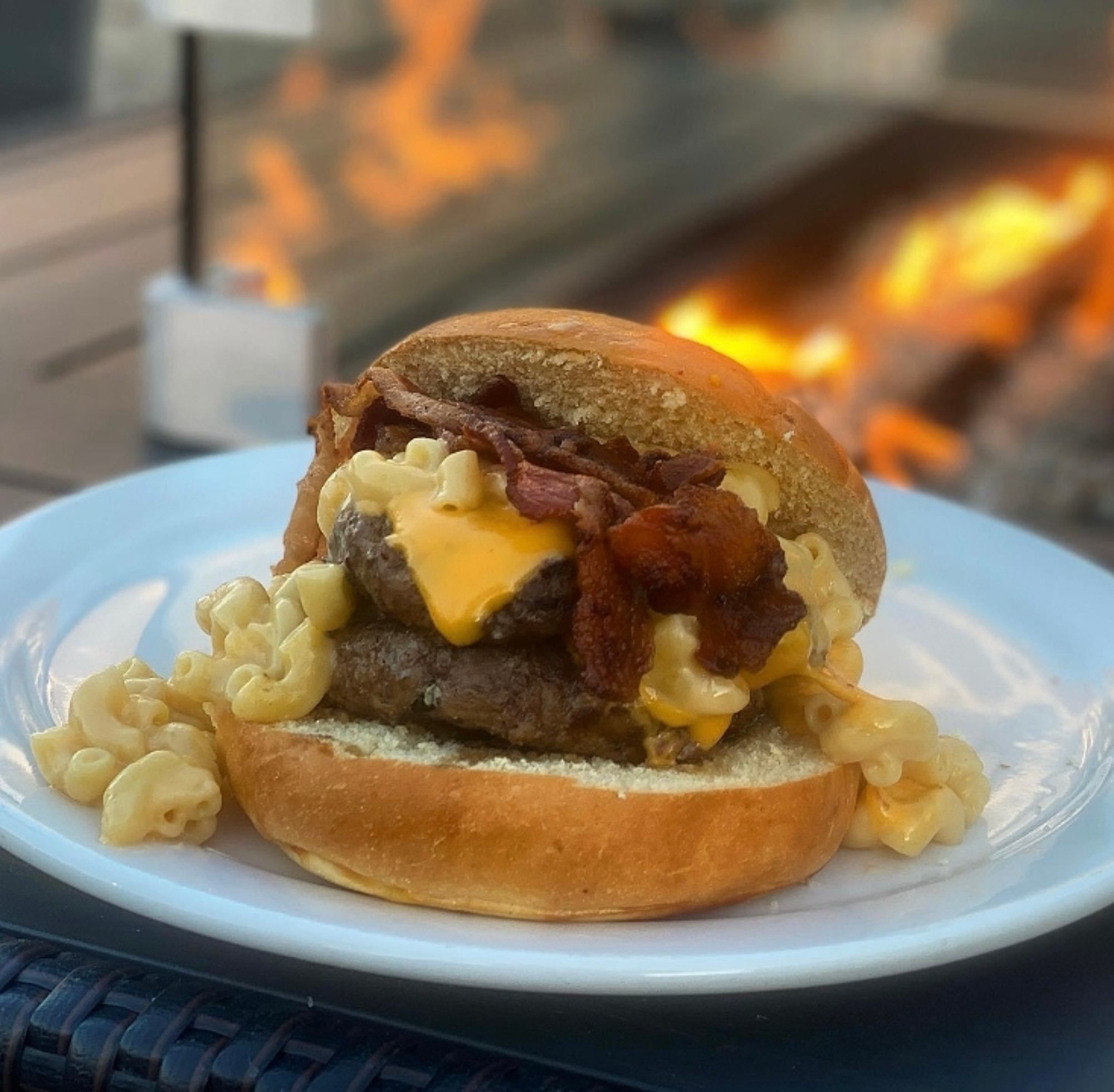 Mac Daddy Burger