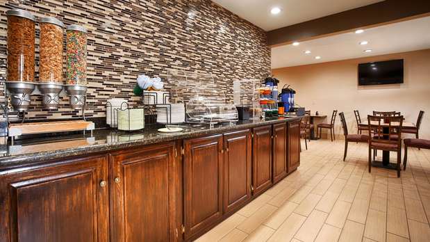Images Best Western Red Carpet Inn