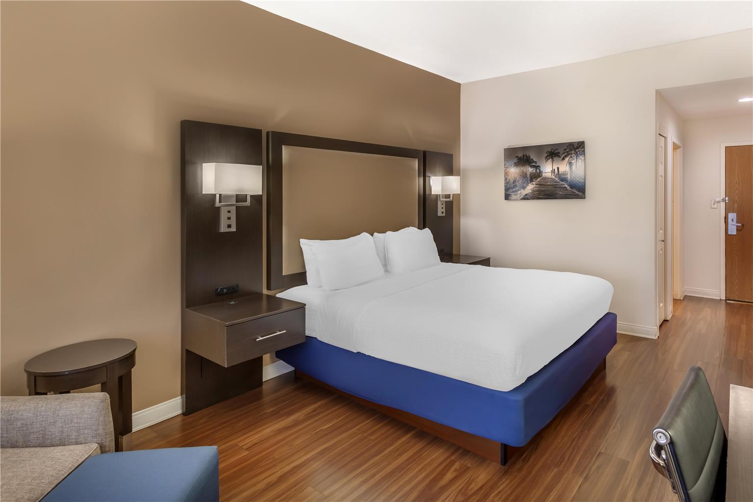 Best Western Plus Madison Image