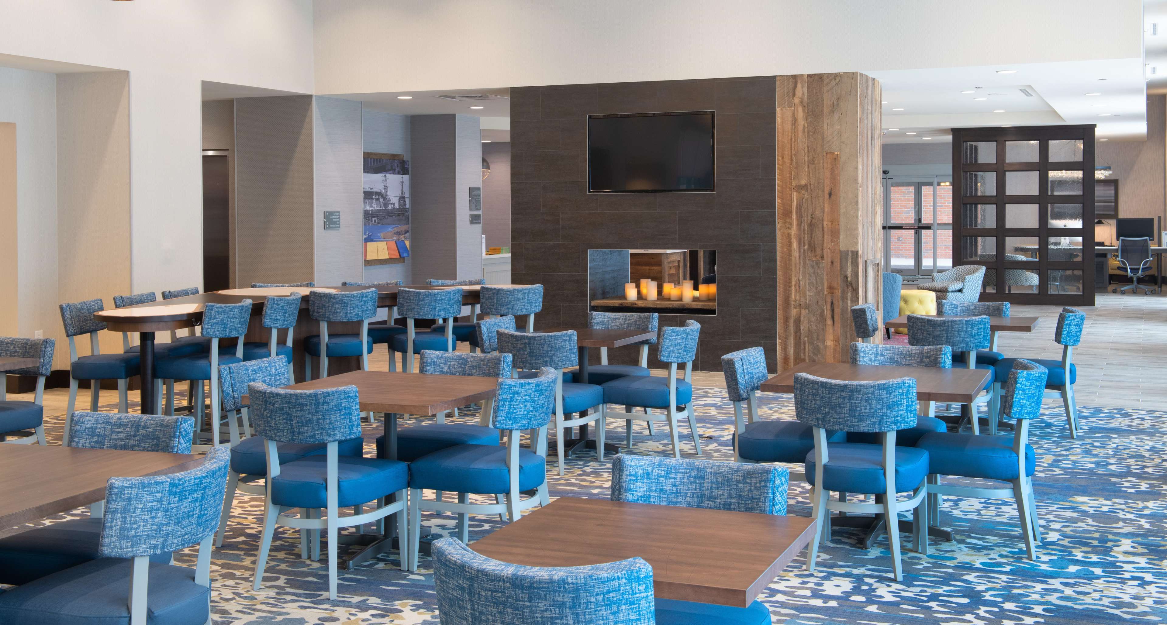 Homewood Suites by Hilton North Charleston Photo