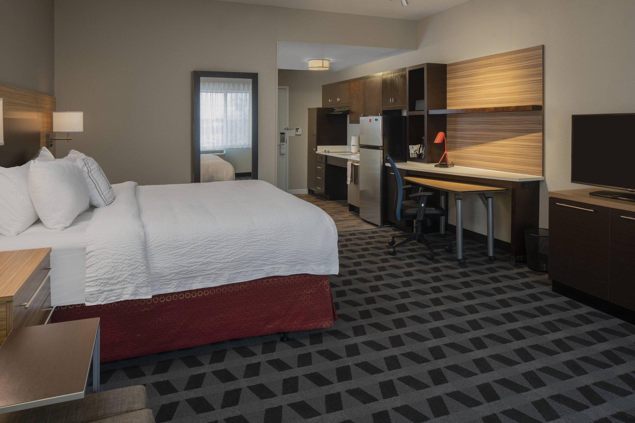TownePlace Suites by Marriott Clarksville Photo