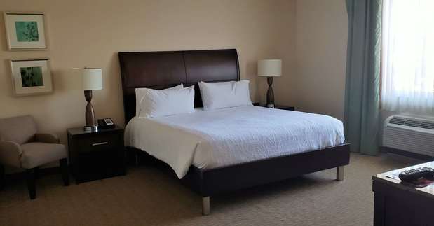 Images Hilton Garden Inn San Bernardino