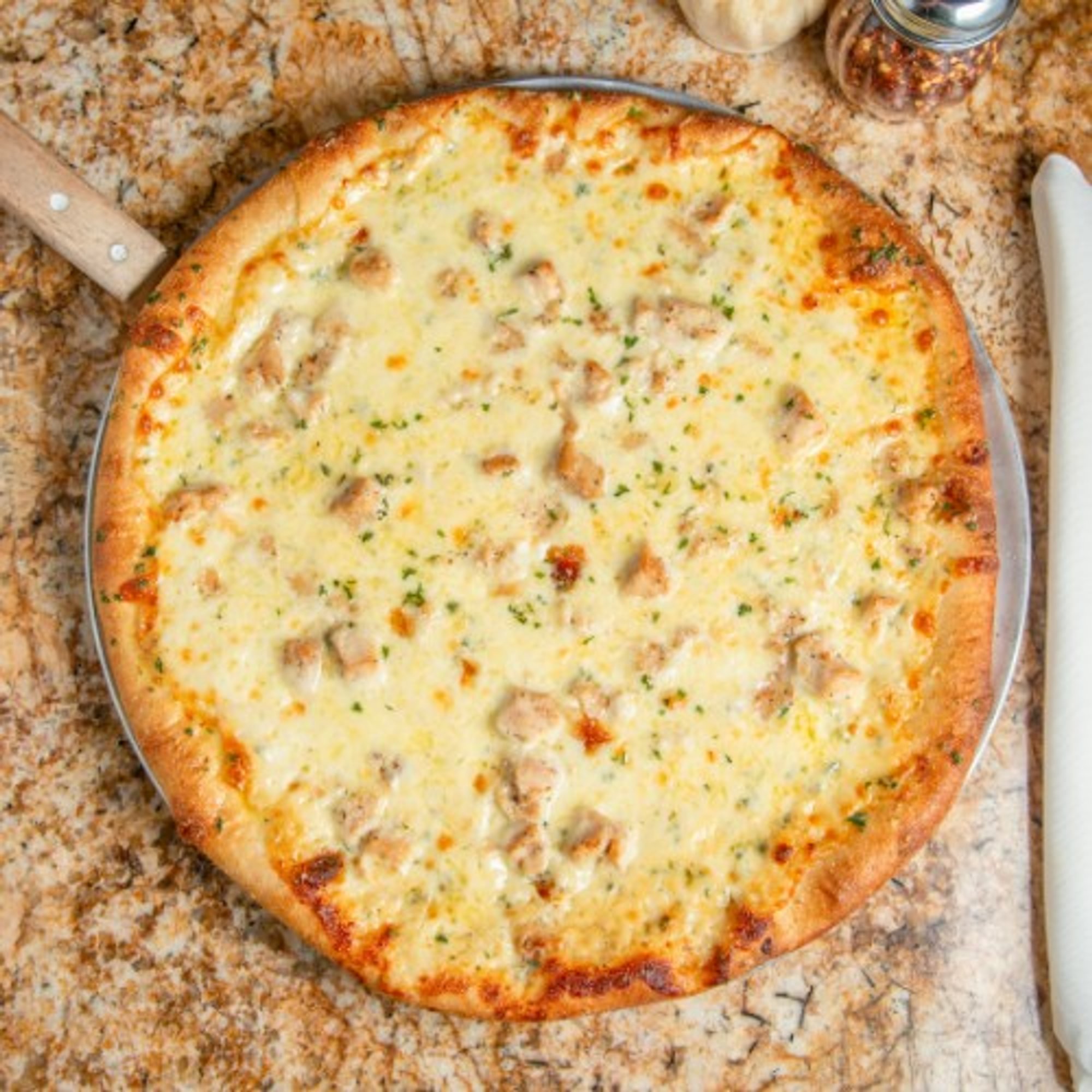Chicken Alfredo Pizza