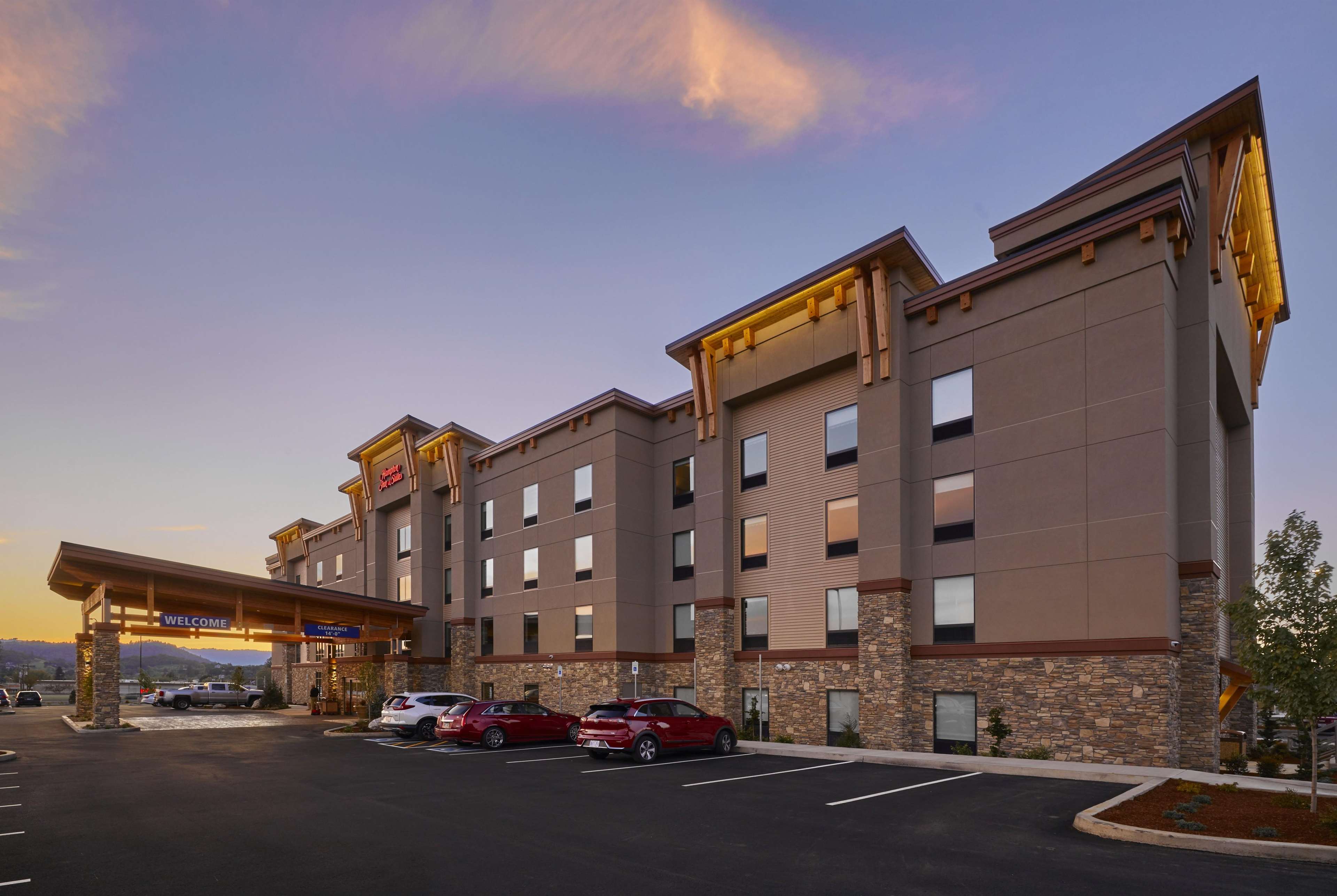 Hampton Inn & Suites Roseburg Photo