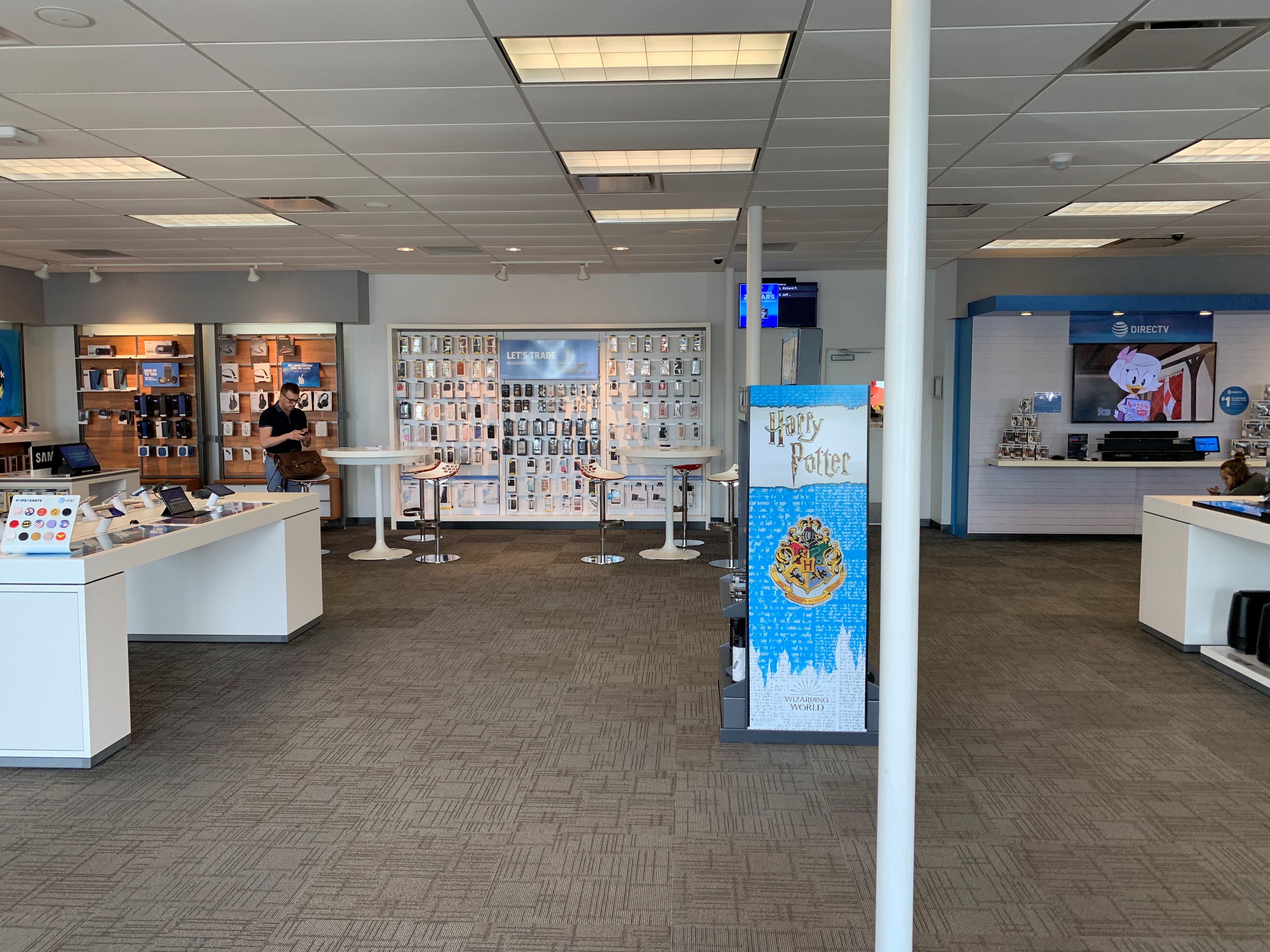 AT&T Store Photo