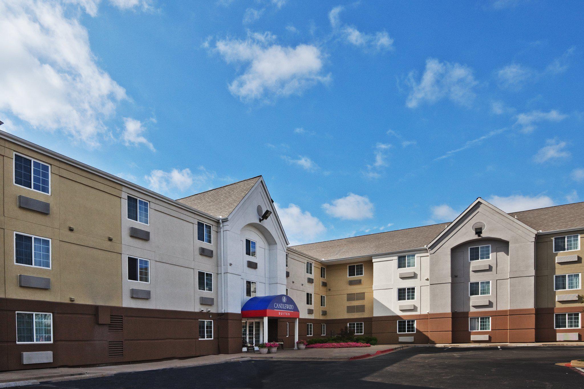 Candlewood Suites Dallas North - Richardson Photo