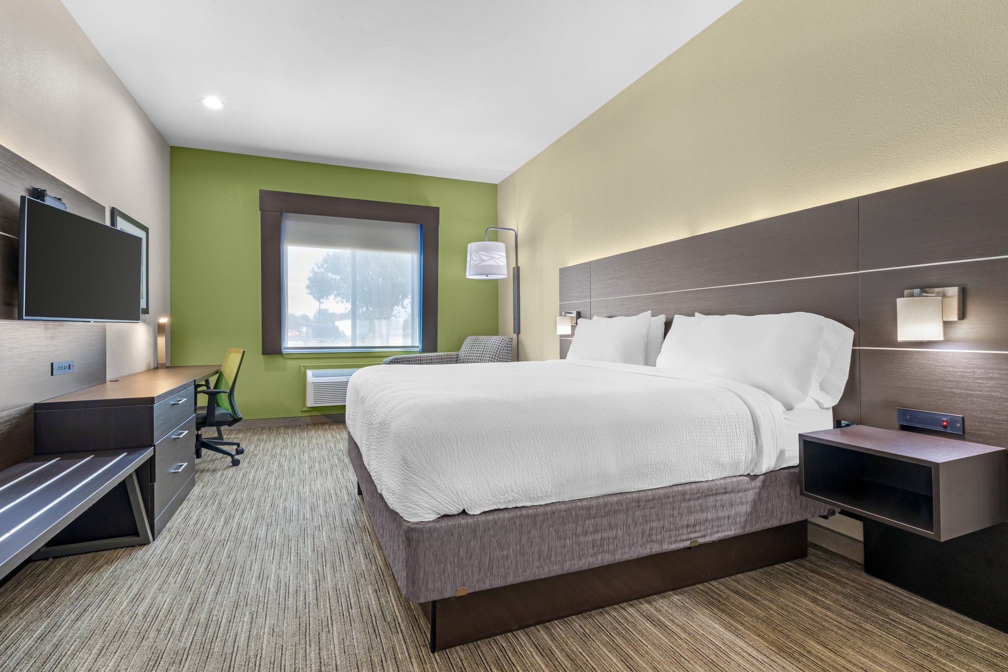 Holiday Inn Express & Suites Fairfield-North by IHG Image