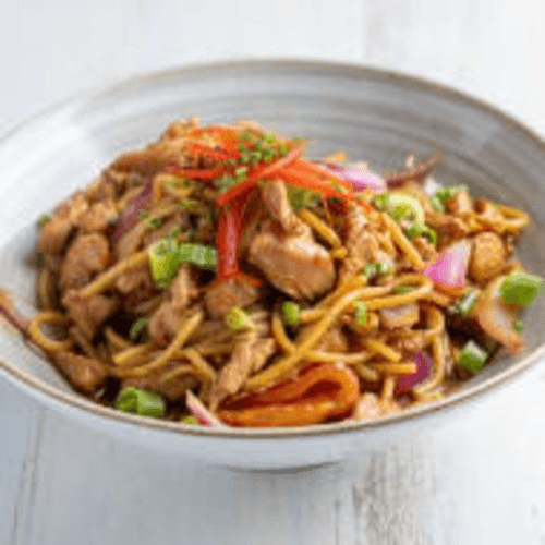 Tallarines Saltado Pollo