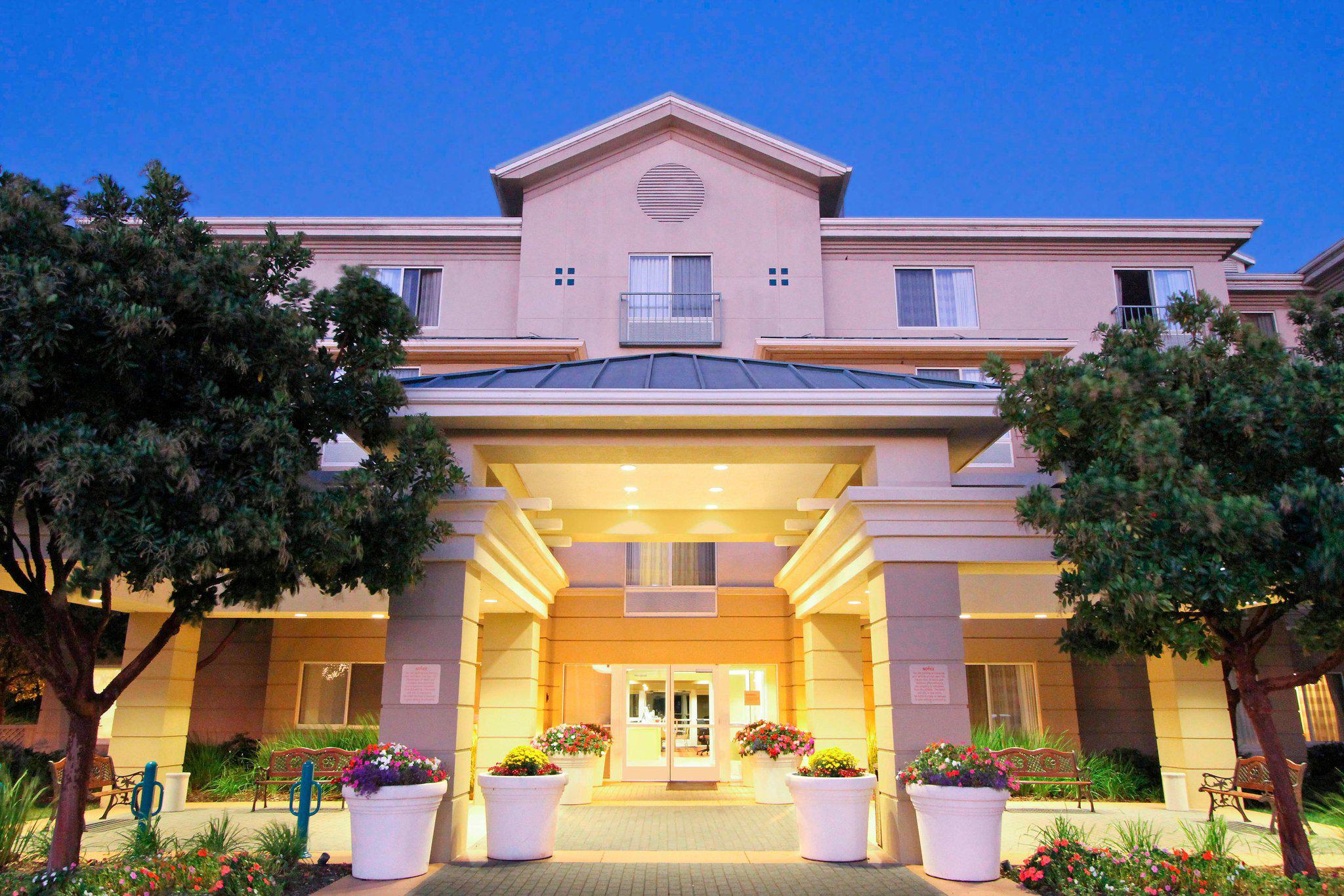 TownePlace Suites by Marriott Redwood City Redwood Shores Photo