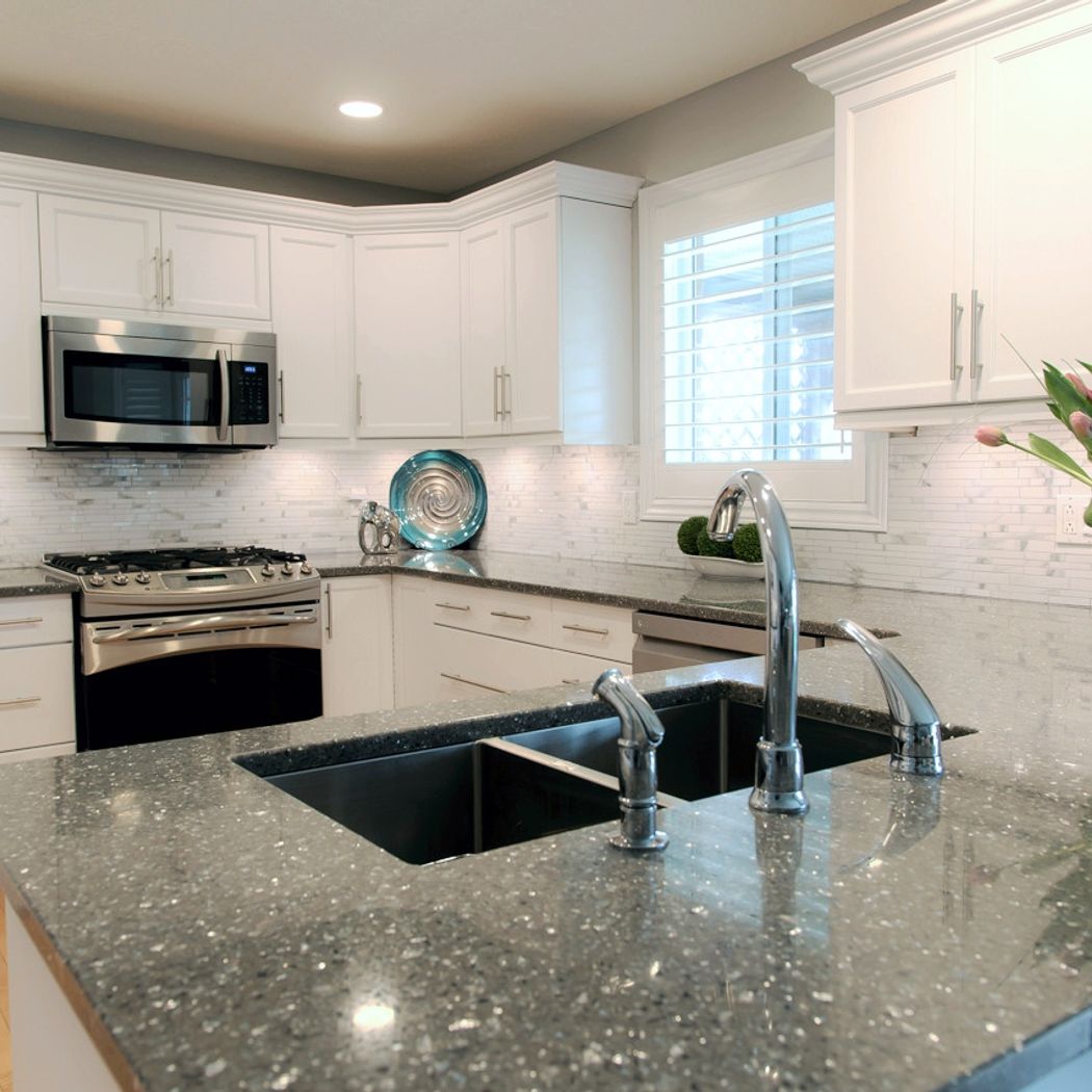 Before & After Kitchen Countertops  Progressive Countertop - London, ON &  Area - Kitchen Countertops