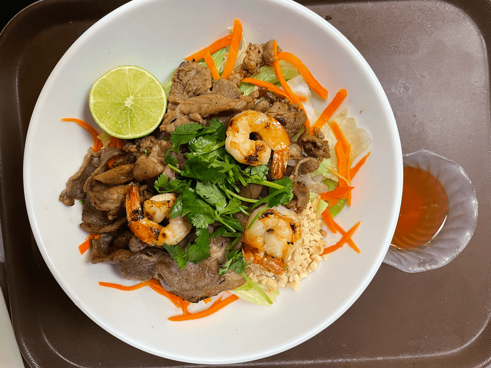 Bun Tom Thit Nuong (Prawn & Pork) Bowl