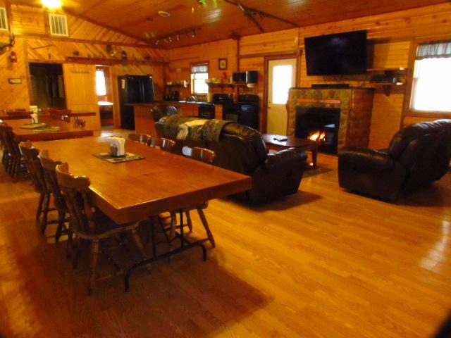 Kishauwau Country Cabins Near Starved Rock In Tonica Il