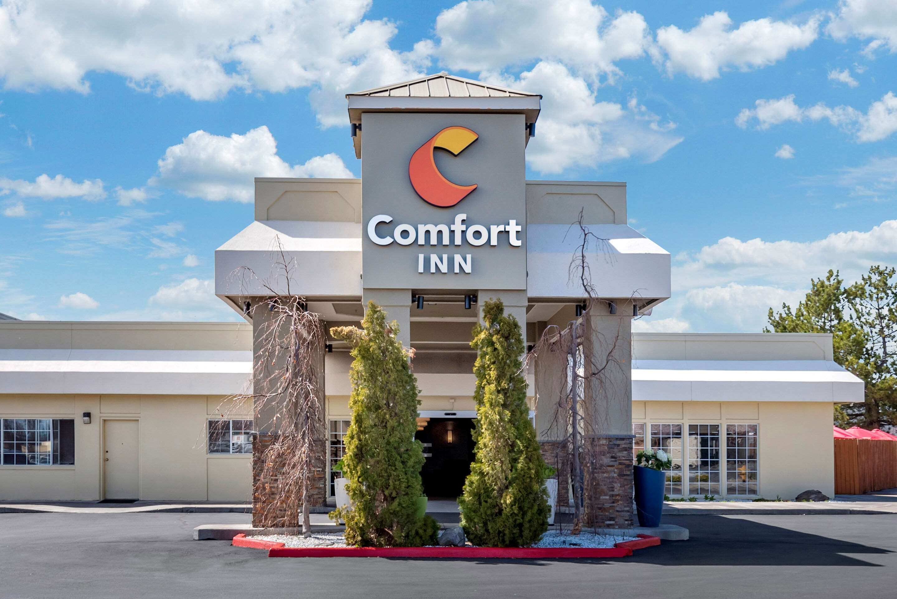 Comfort Inn & Suites Photo