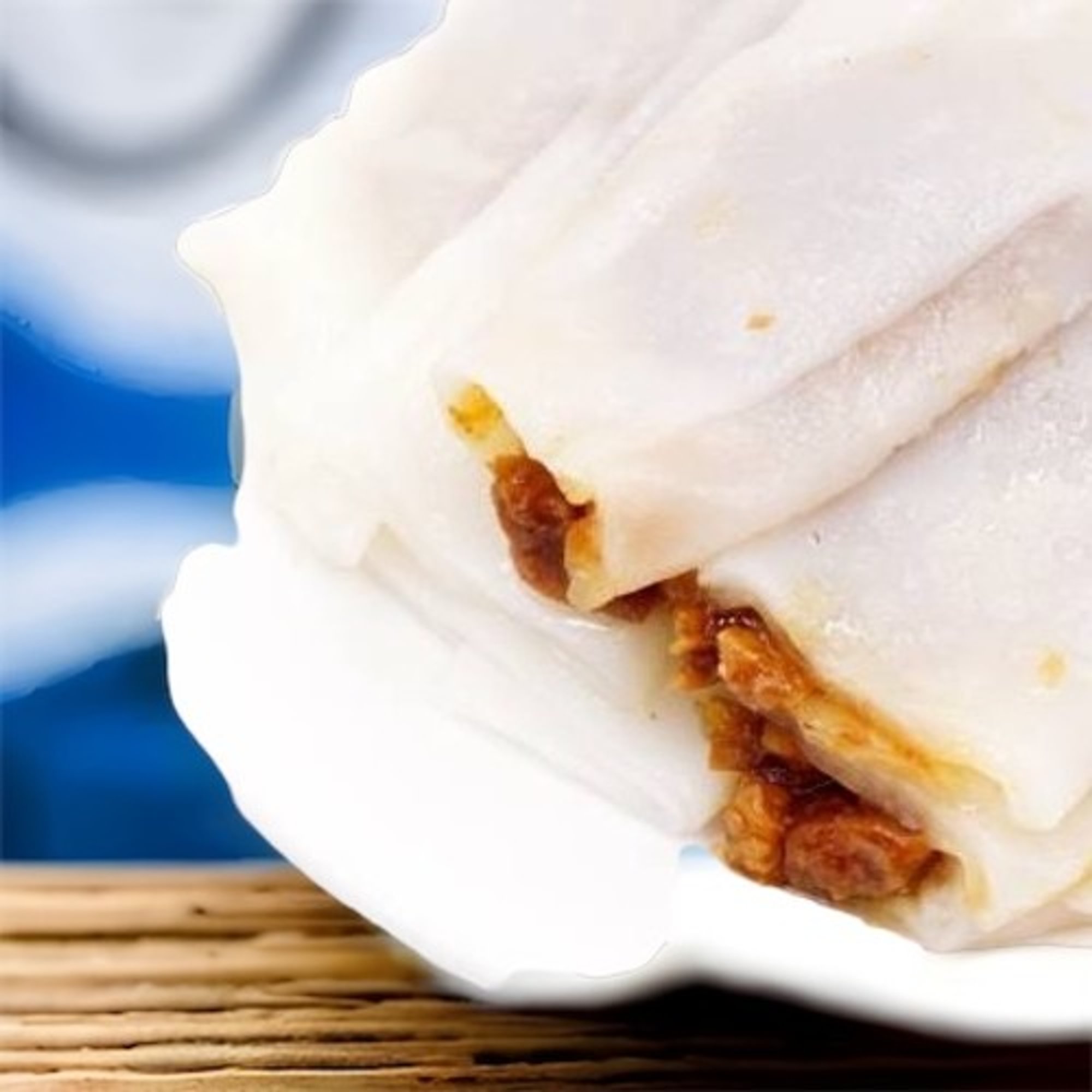 Steamed Flat Noodle W/Roast Pork (3)