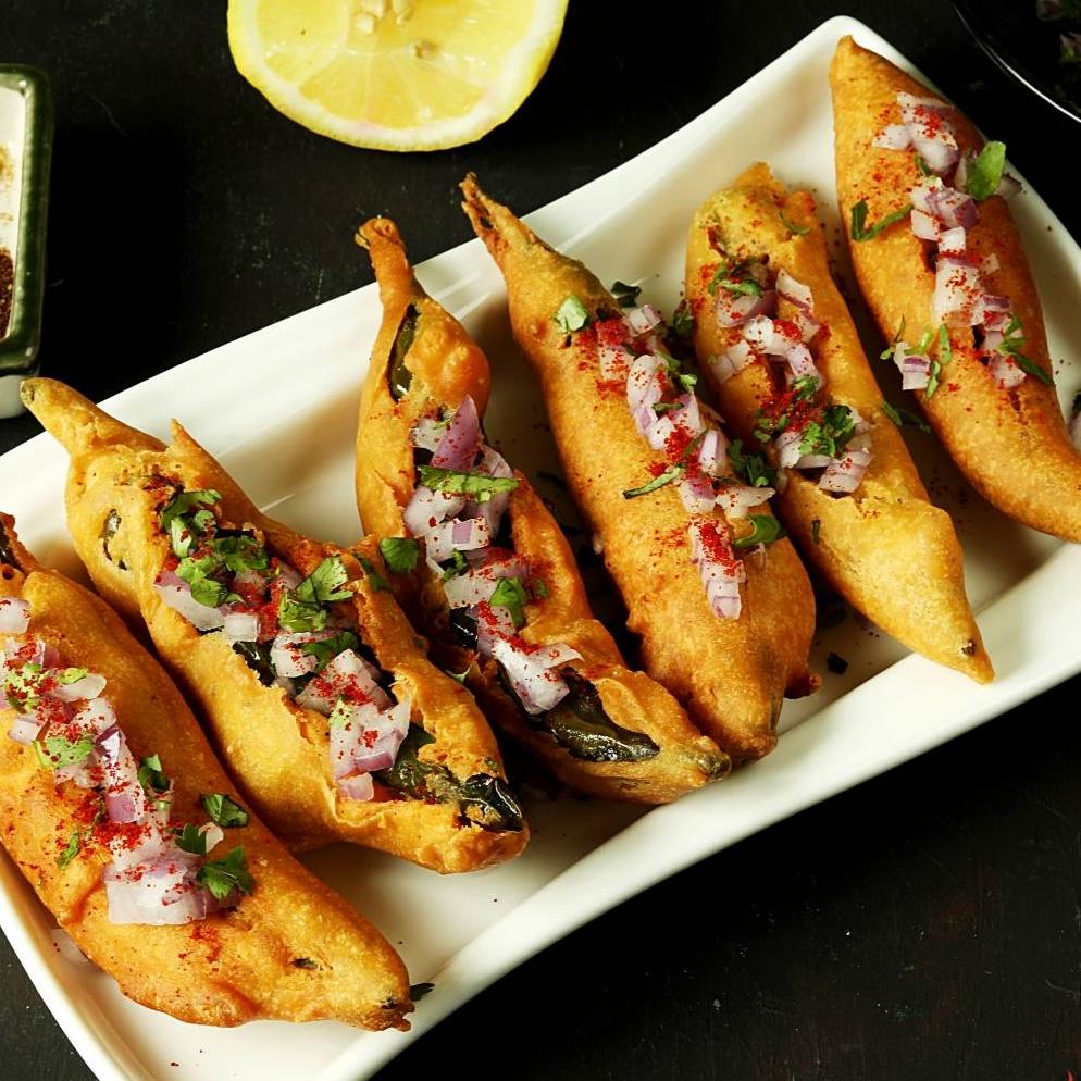Stuffed Mirchi Bajji (1)