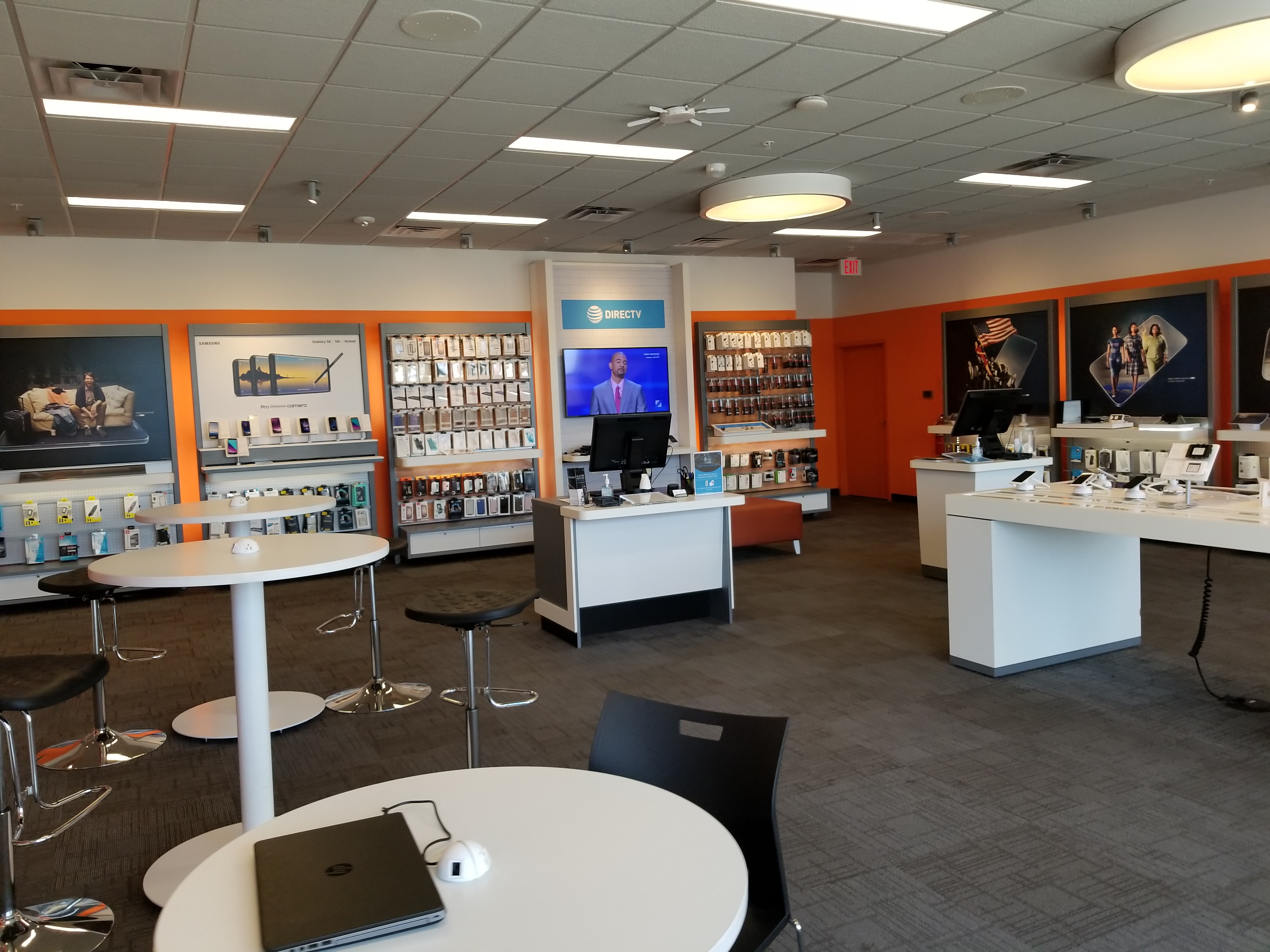 AT&T Store Photo