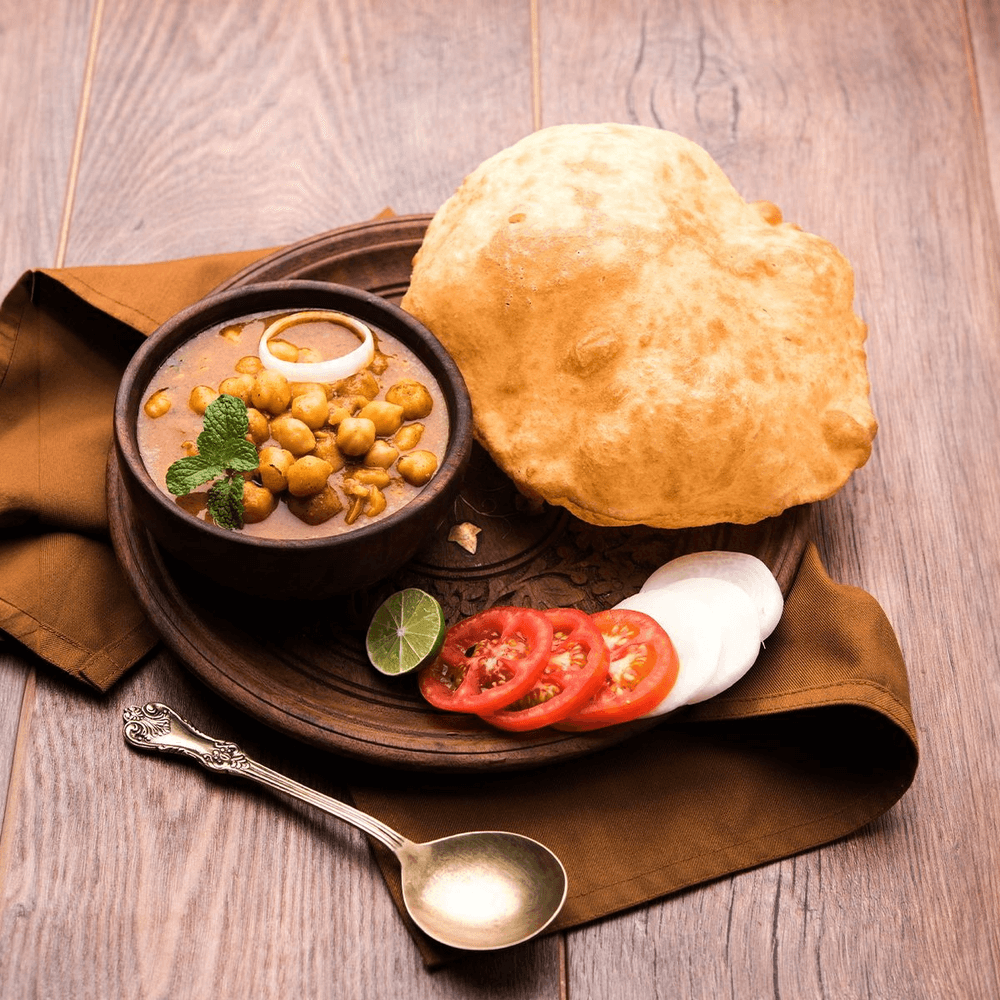 CHOLE BHATURA
