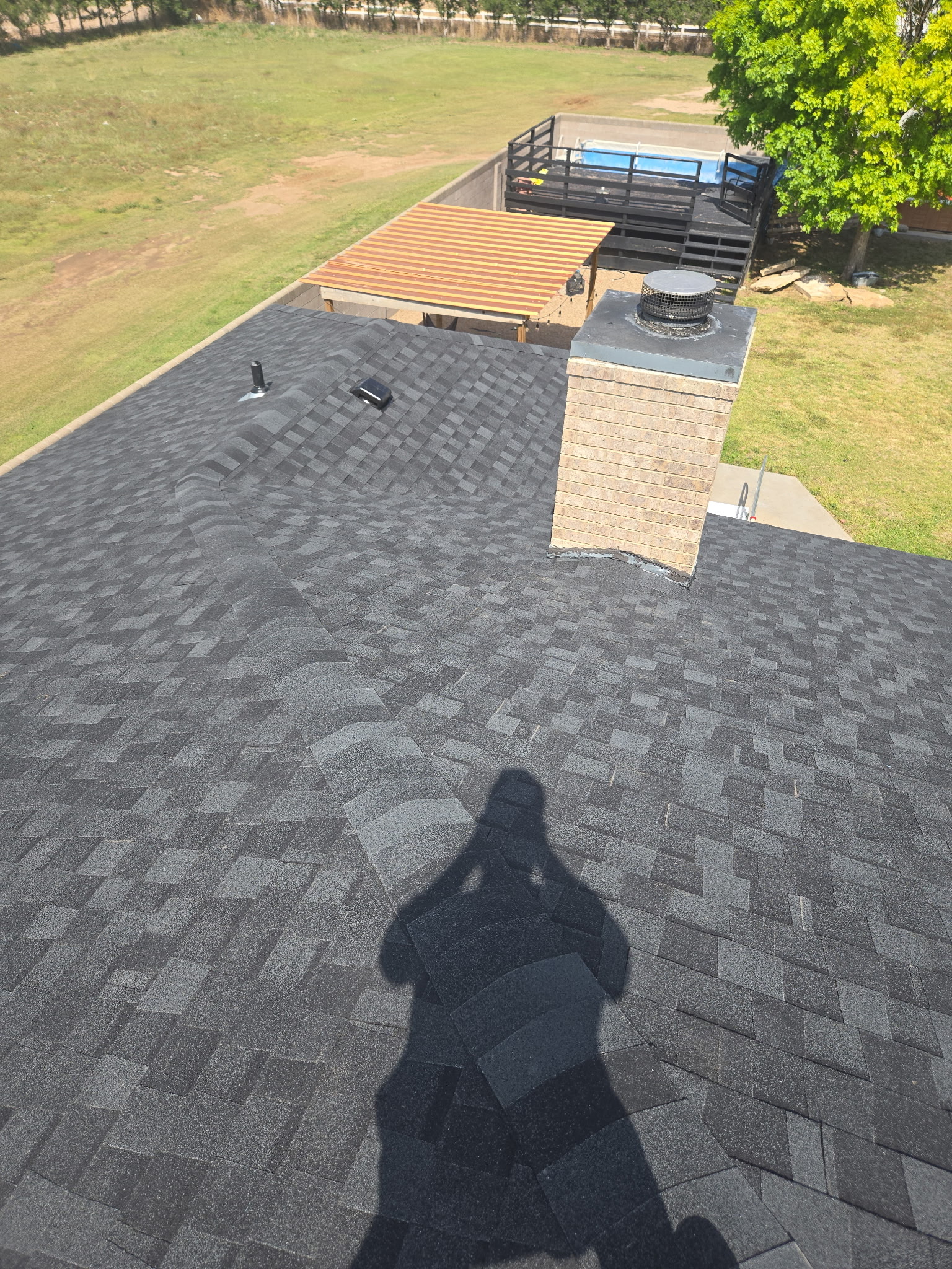 Pro Roofing And Construction LLC Image