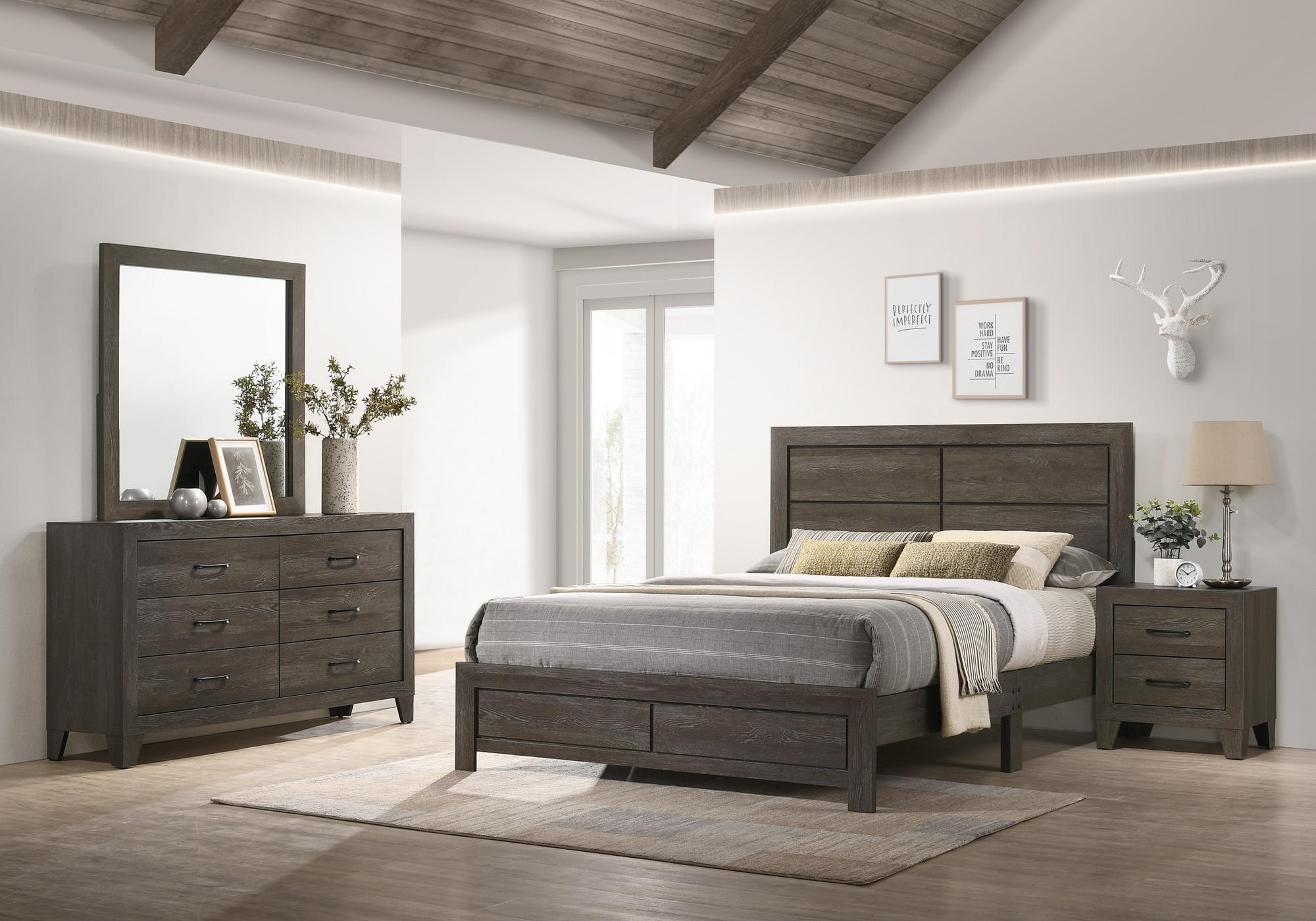 Queen Hopkins Bed - Brown w/Dresser, Mirror