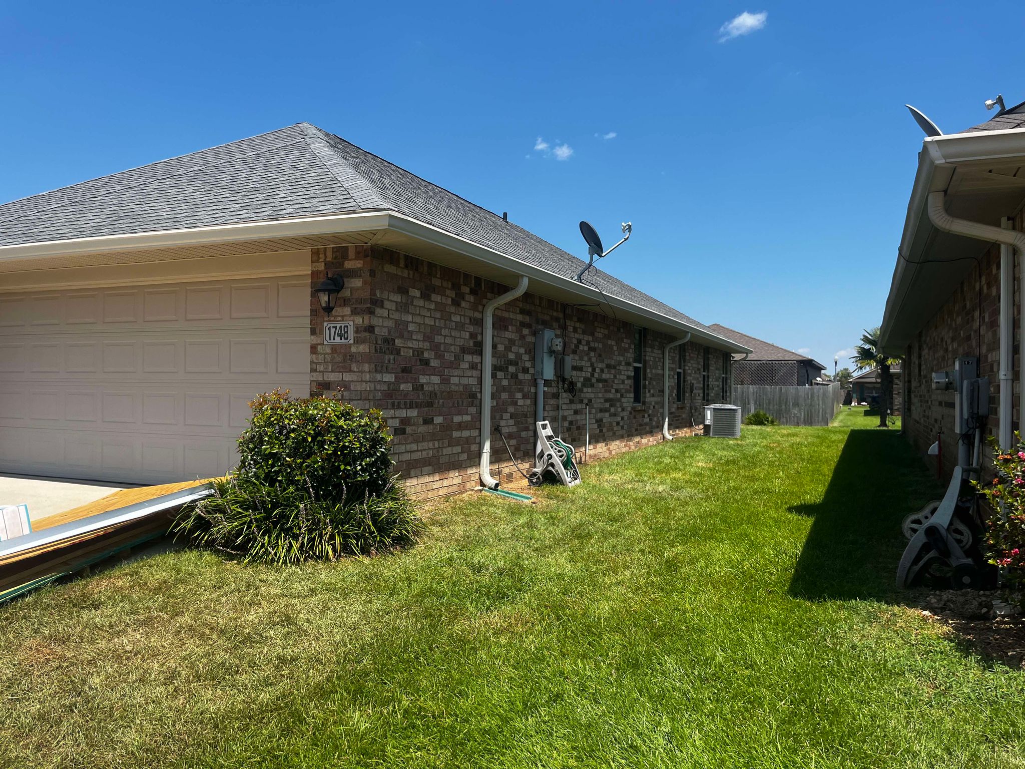 Southern Gutters LLC Image