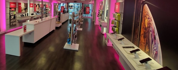 Cell Phones Plans And Accessories At T Mobile 4750 N Division St