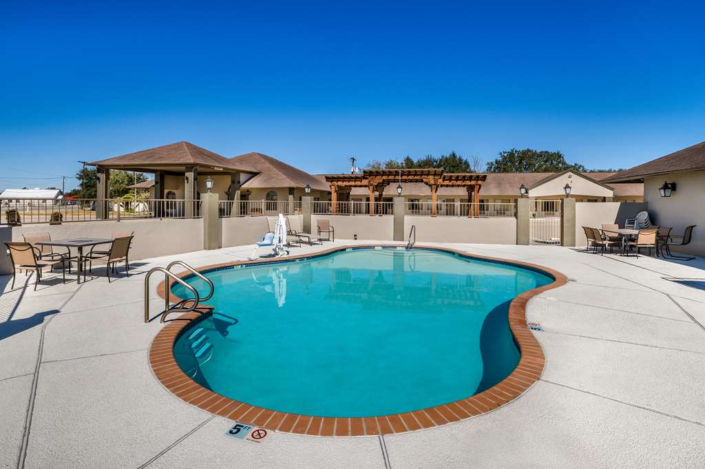 SureStay by Best Western Alice Image