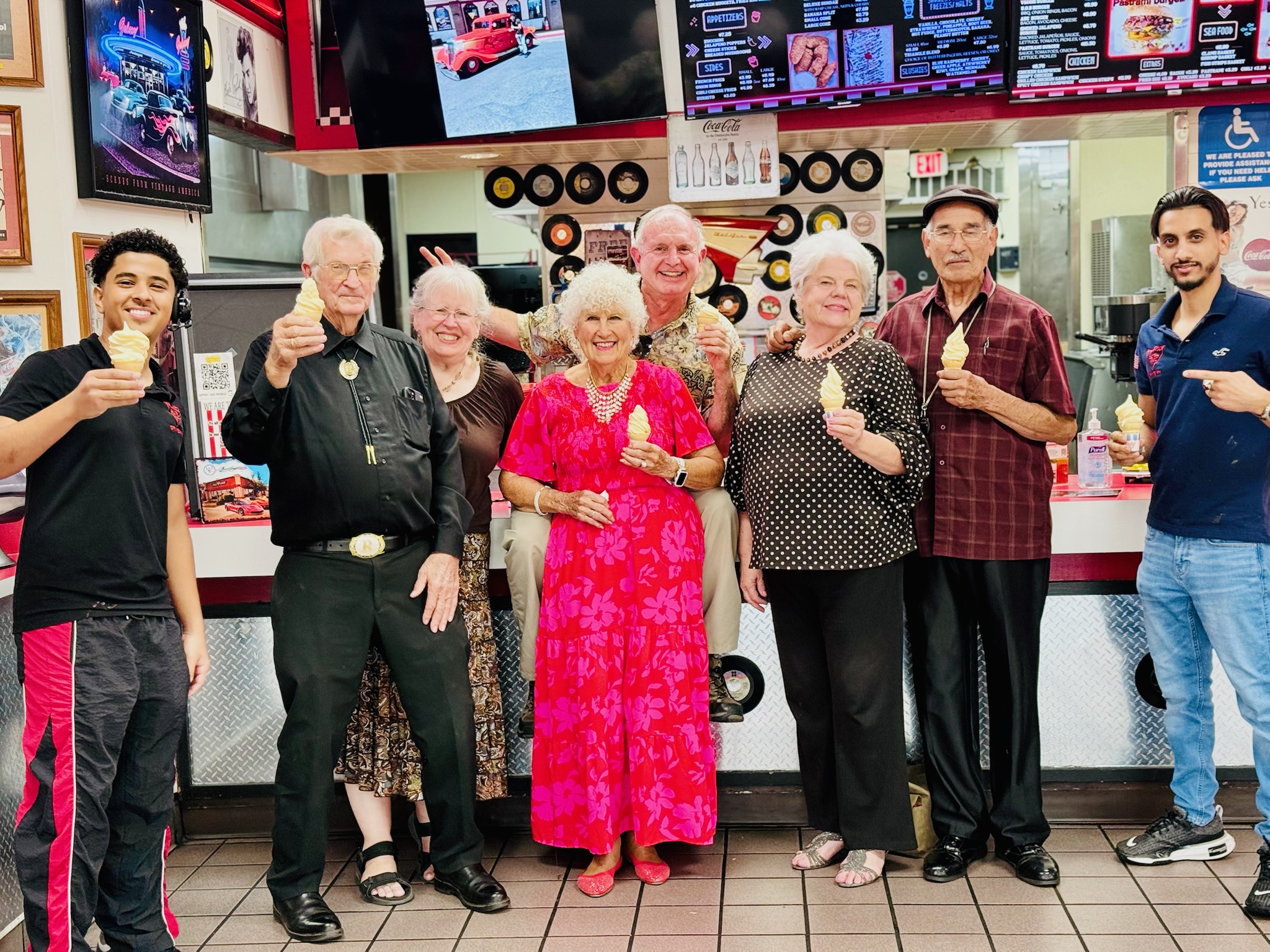 Triangle Drive In Burgers(Airport) Image