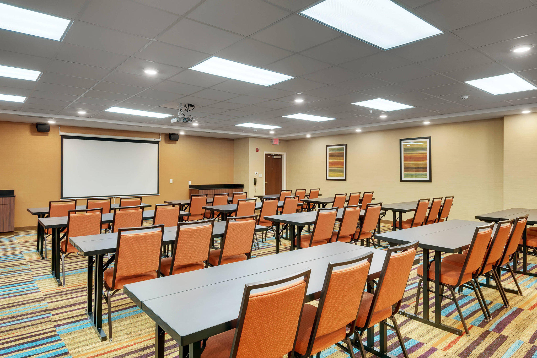 Fairfield Inn & Suites by Marriott Houston Northwest/Willowbrook Photo