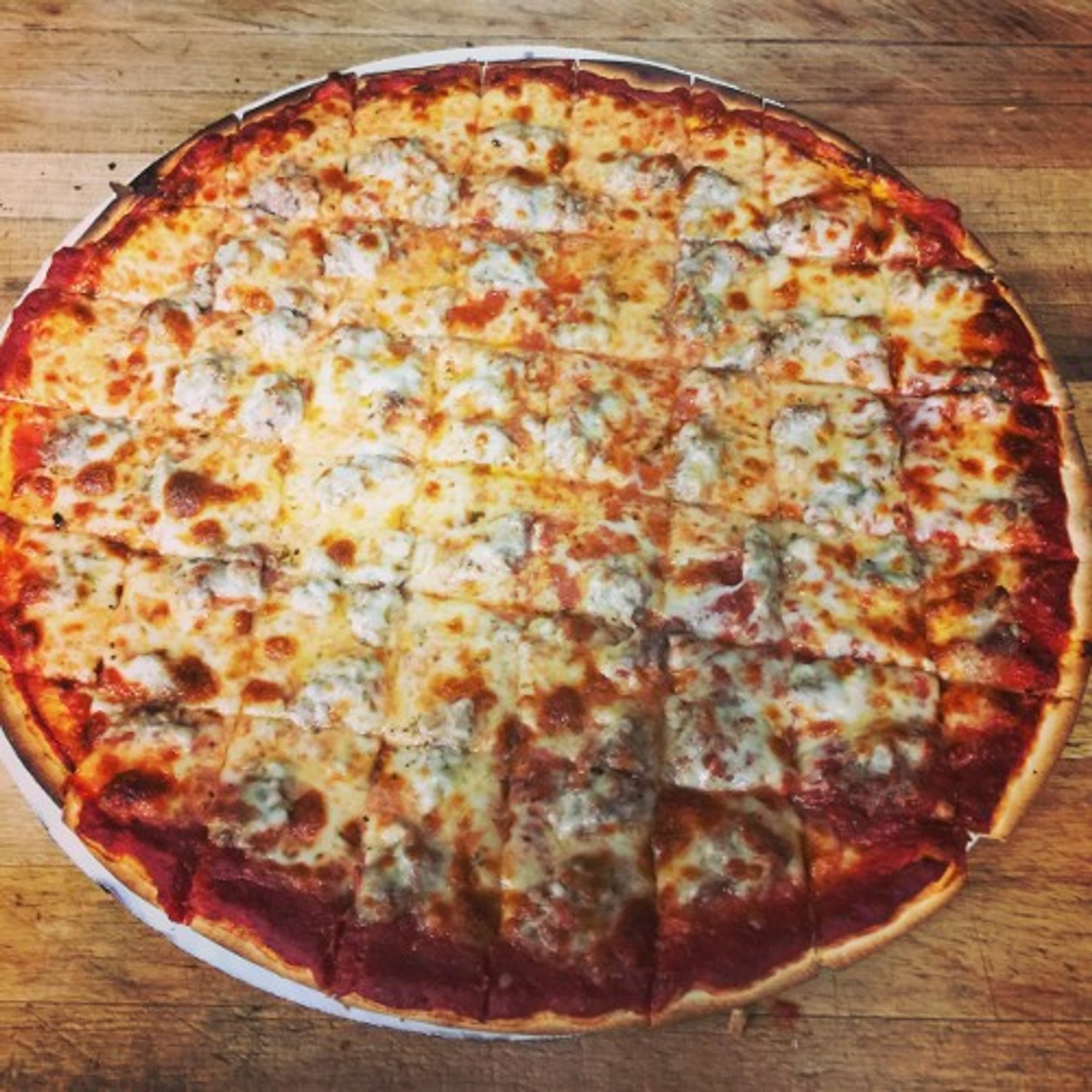 Thin Crust Pizza (18")