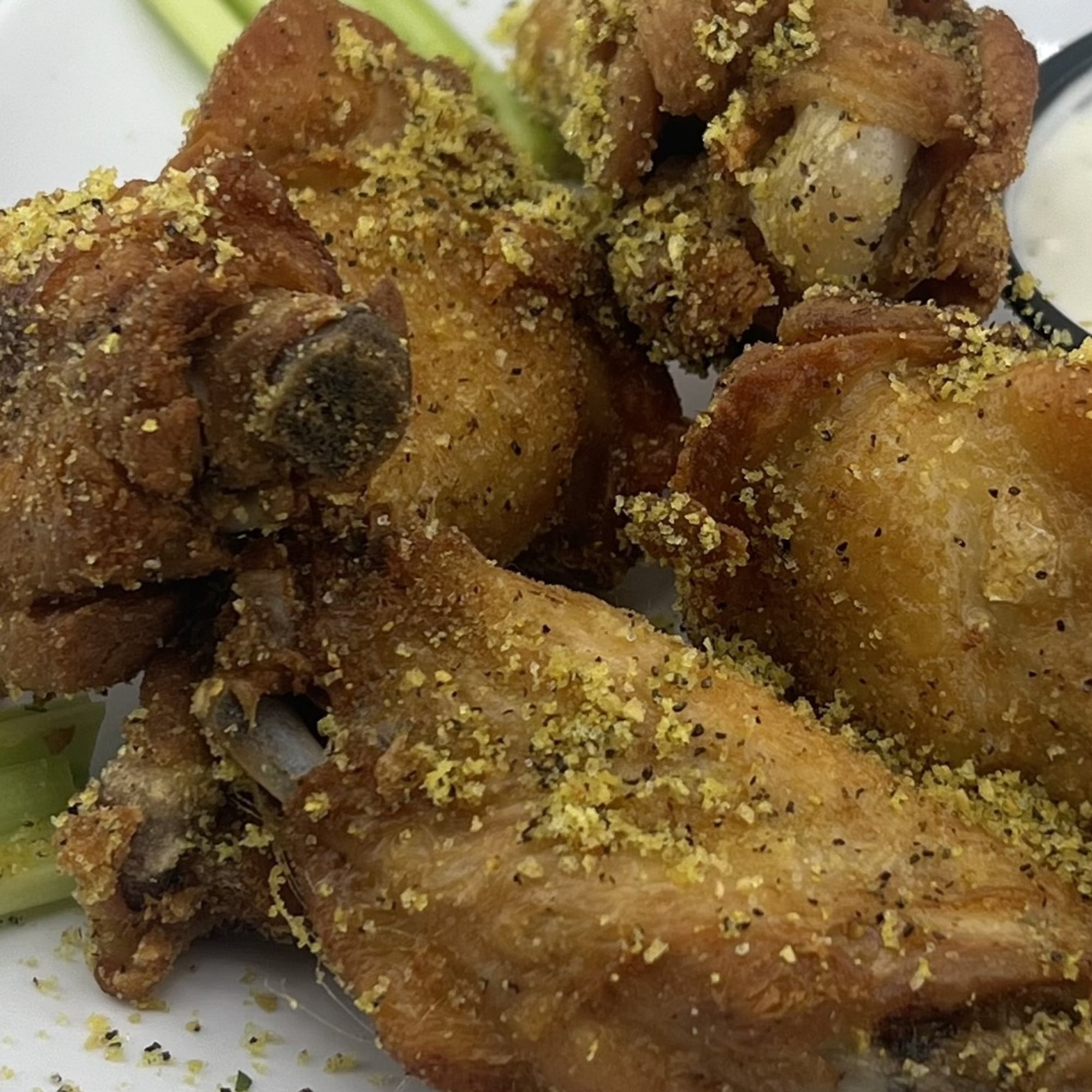 Frango a Passarinho (Fried Chicken Bites)