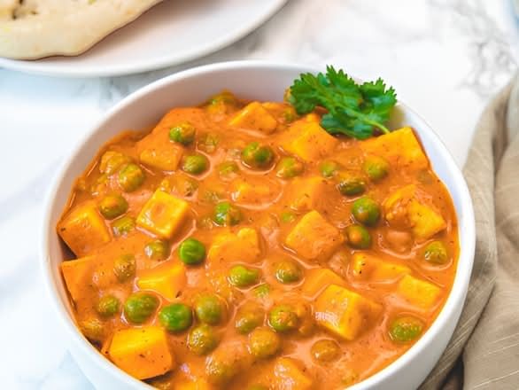 Matar Paneer