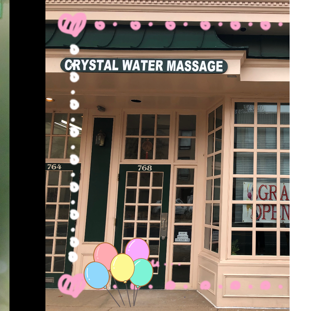 Crystal Water Massage Photo
