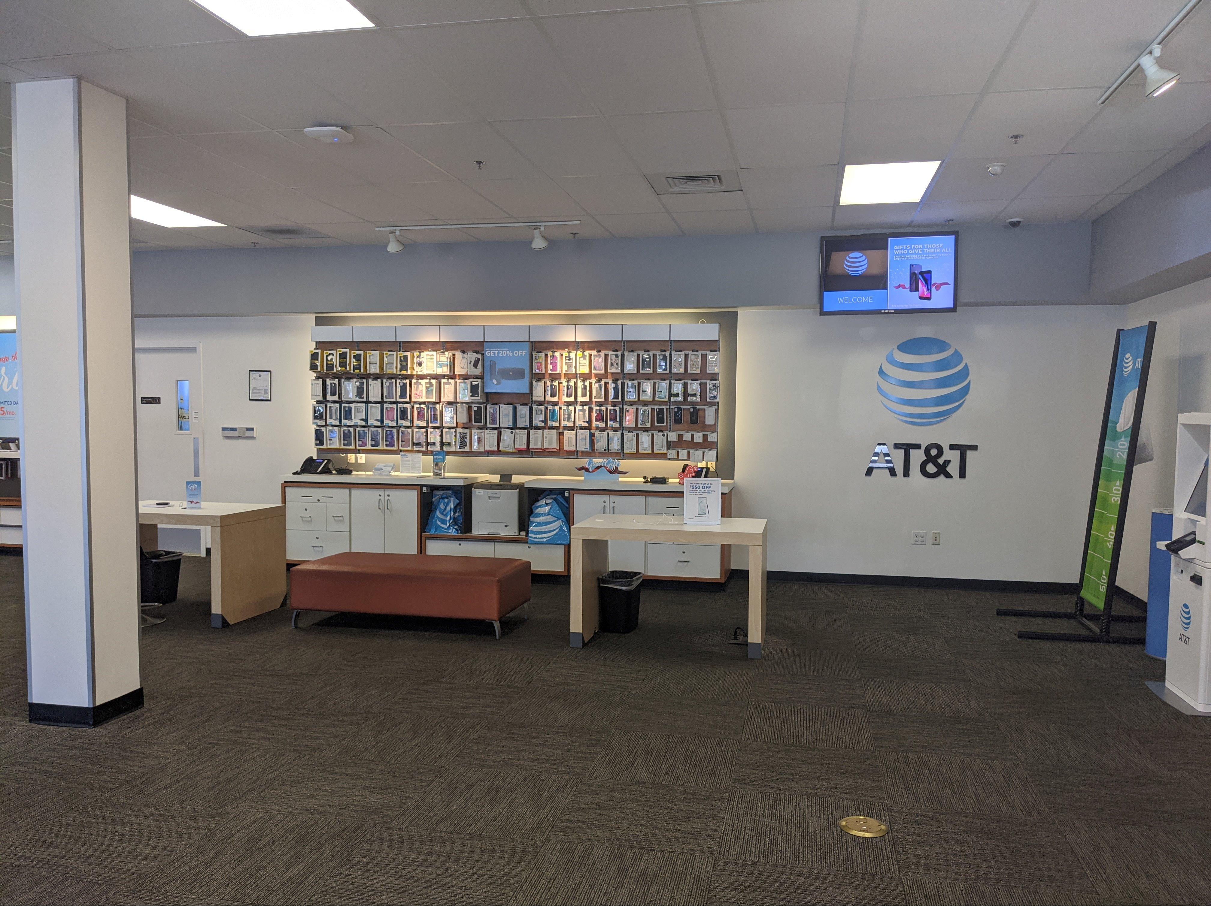 AT&T Store Photo