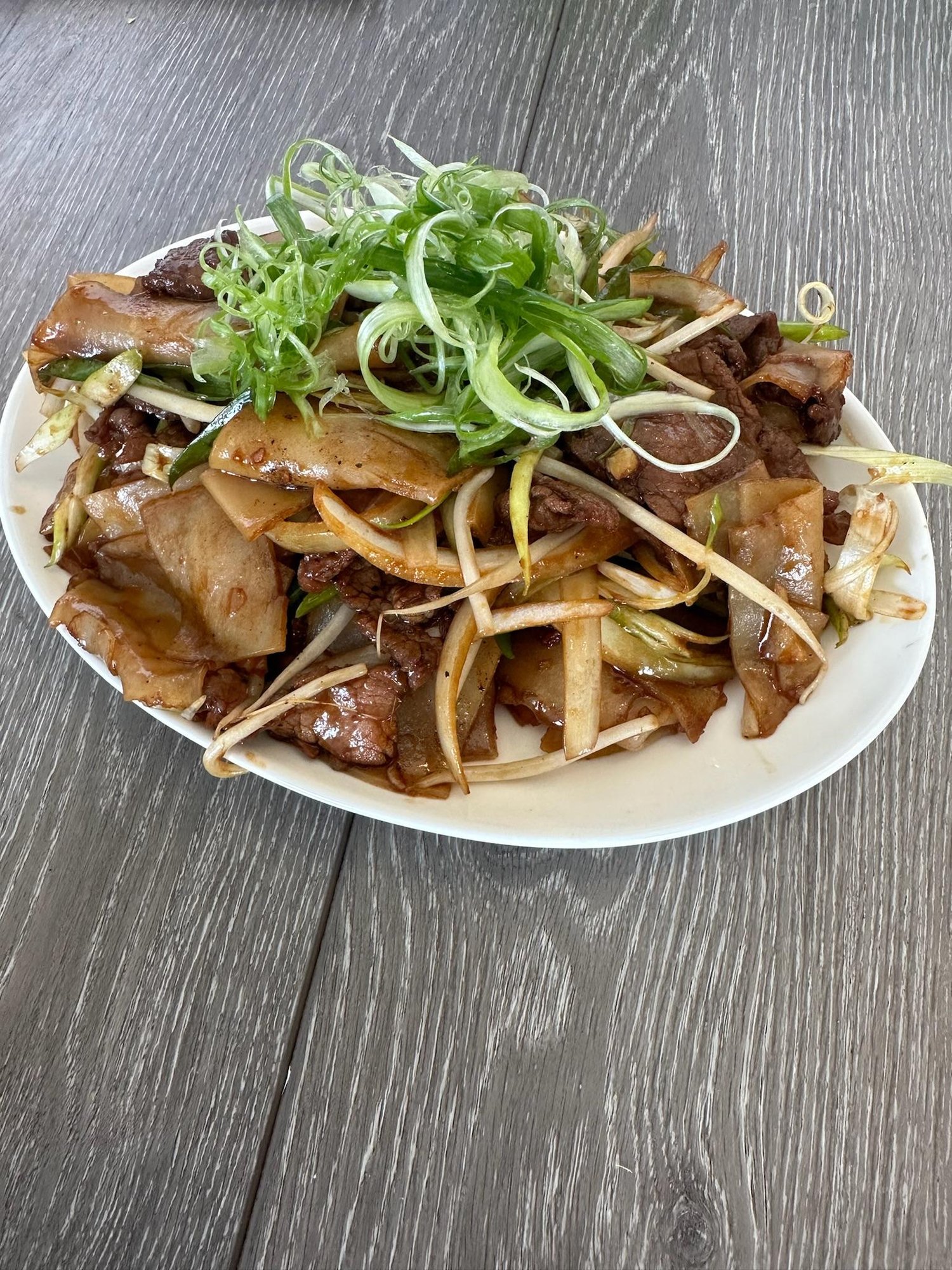 Flat Noodle Stir-Fry (Pho Ap Chao)