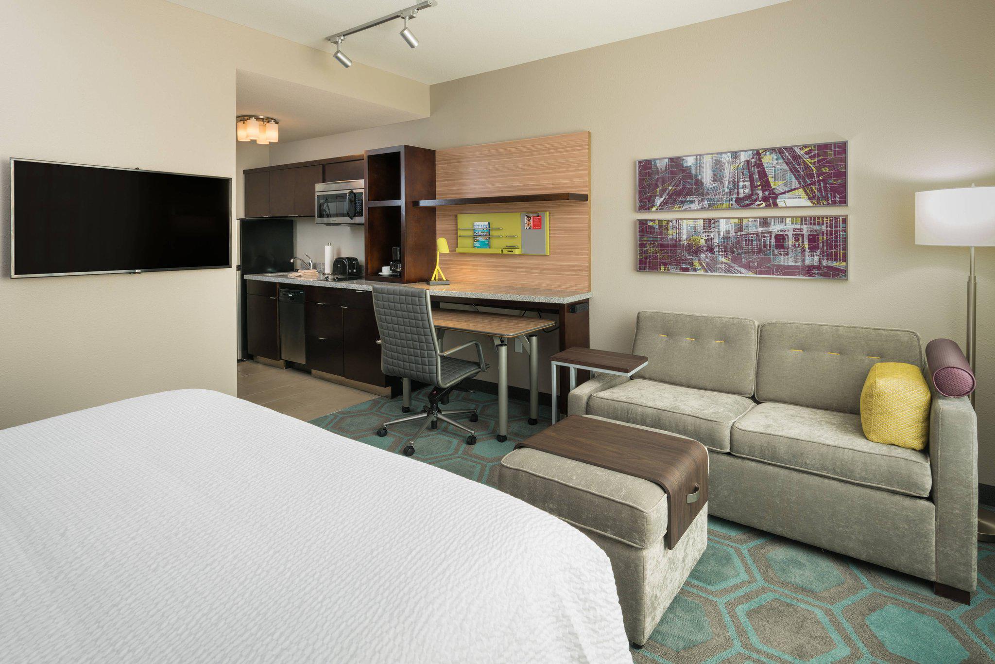 TownePlace Suites by Marriott Chicago Schaumburg Photo