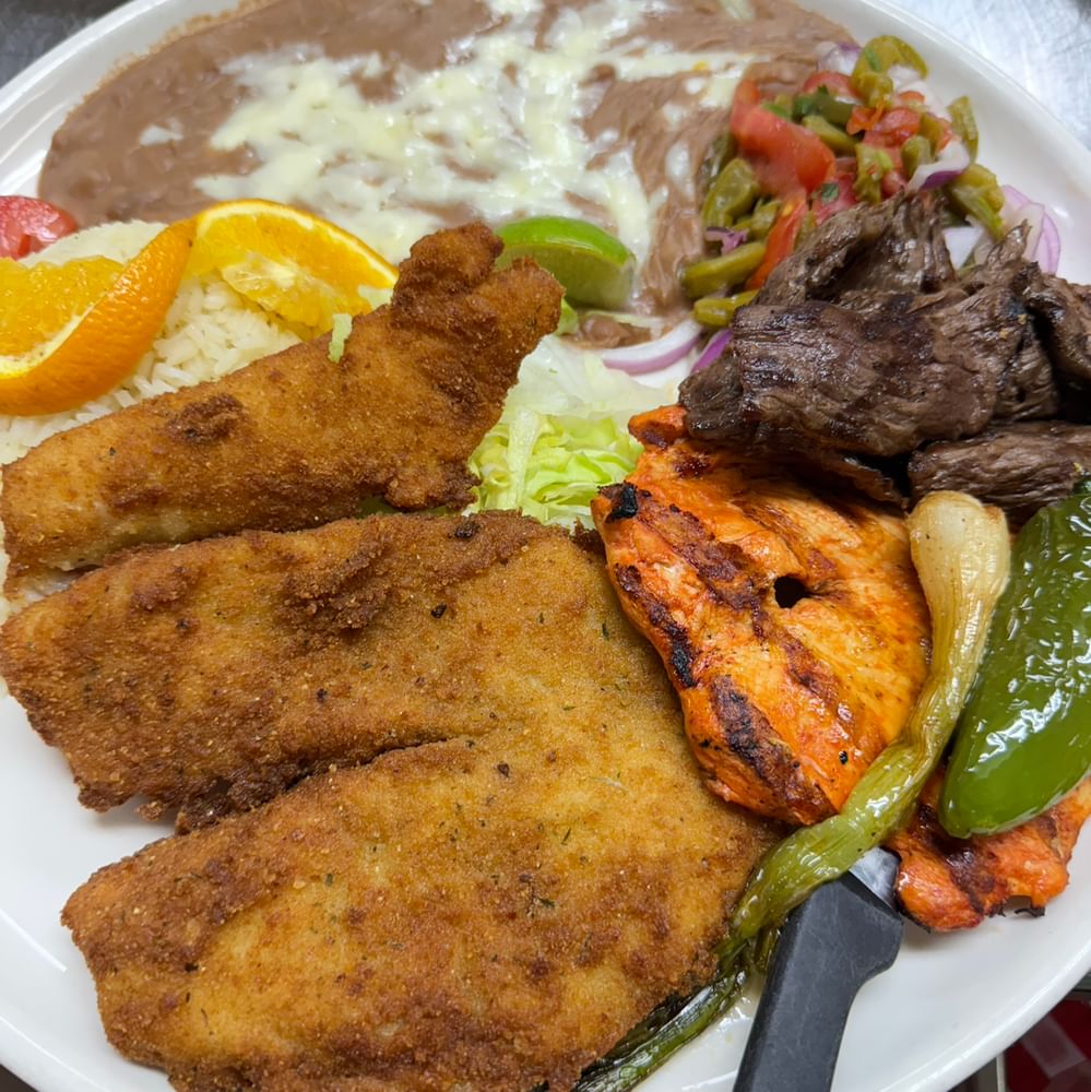 Tres Potrillos