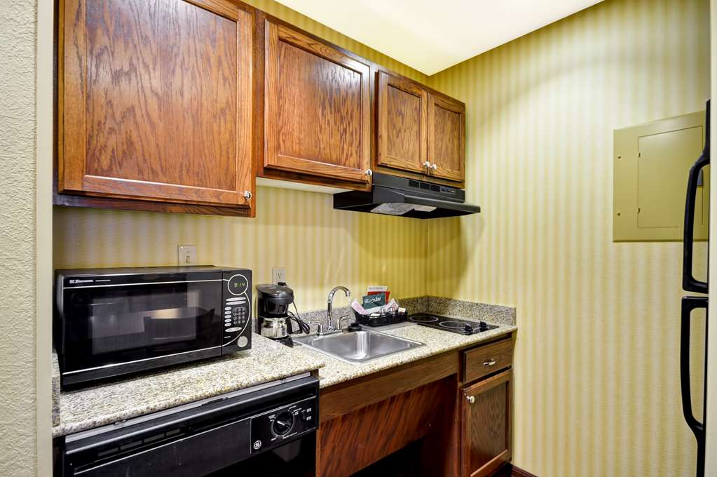 Homewood Suites by Hilton Tulsa-South Image